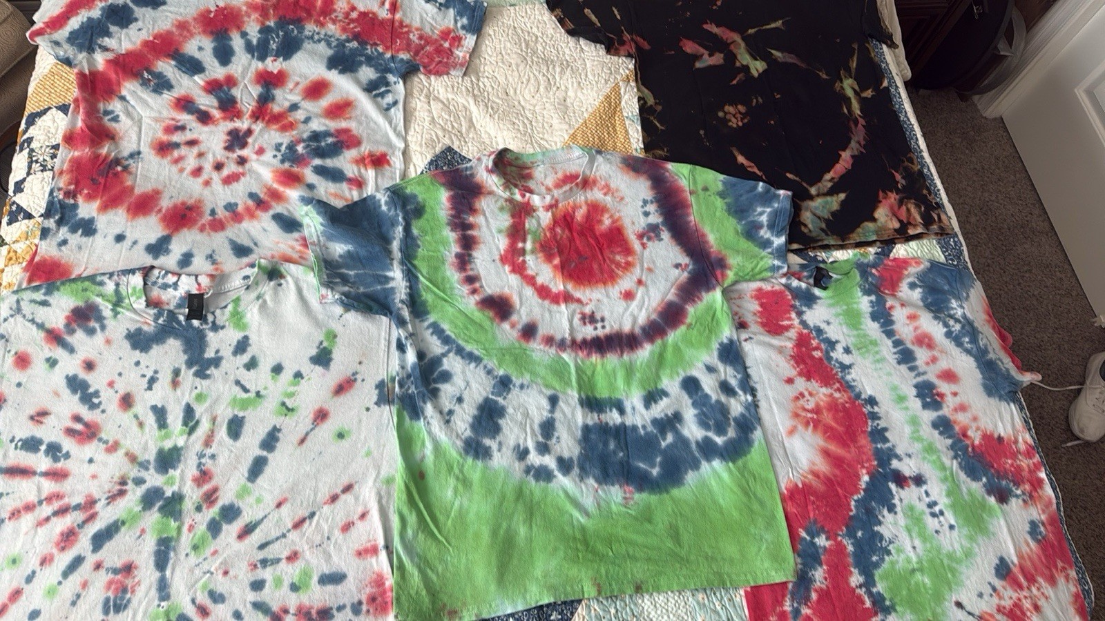 Unisex Adults L Multicolor Tie-Dye Cotton Knit Crew Neck Short Sleeve T-Shirt