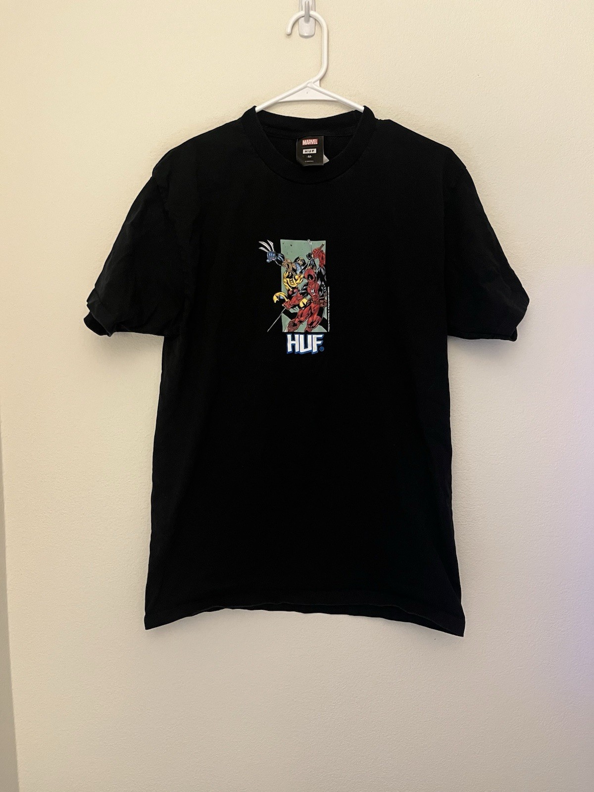 Men’s HUF Deadpool vs Wolverine Marvel Black T Shirt (S/M)