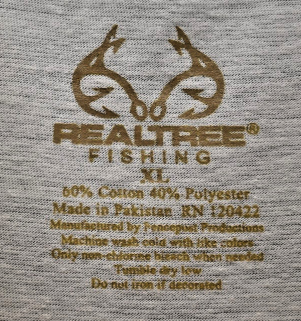 Realtree Fishing Men’s T-Shirt XL Blue Graphic Large Mouth Bass Short Sleeve