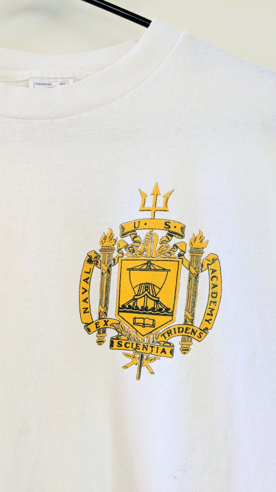 2001 Vintg SZ L United States Naval Academy Graduation T-Shirt Tee USNA Y2K Navy