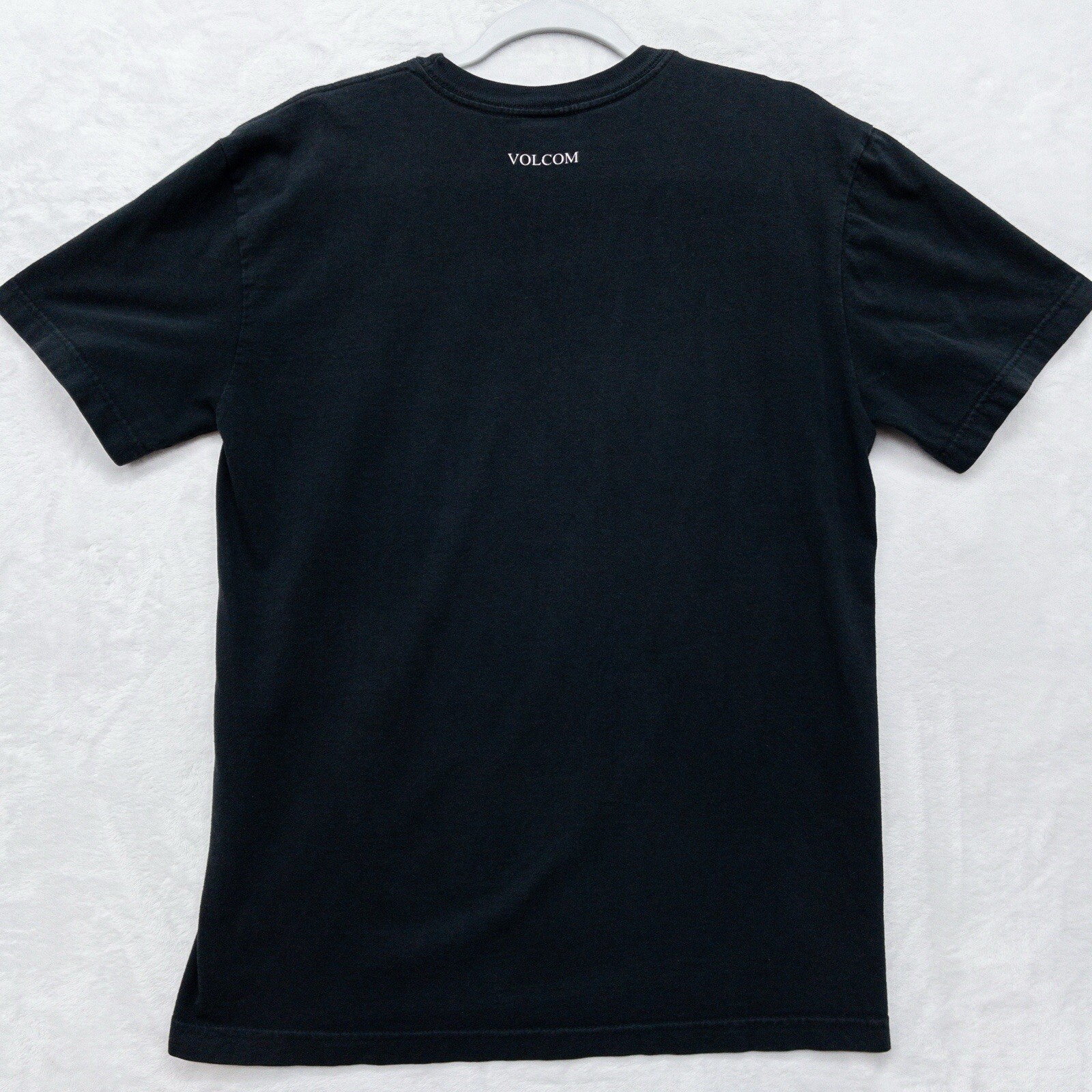 Vintage Y2K Volcom Mens Medium Flame Graphic Goth Skater Shirt Grunge