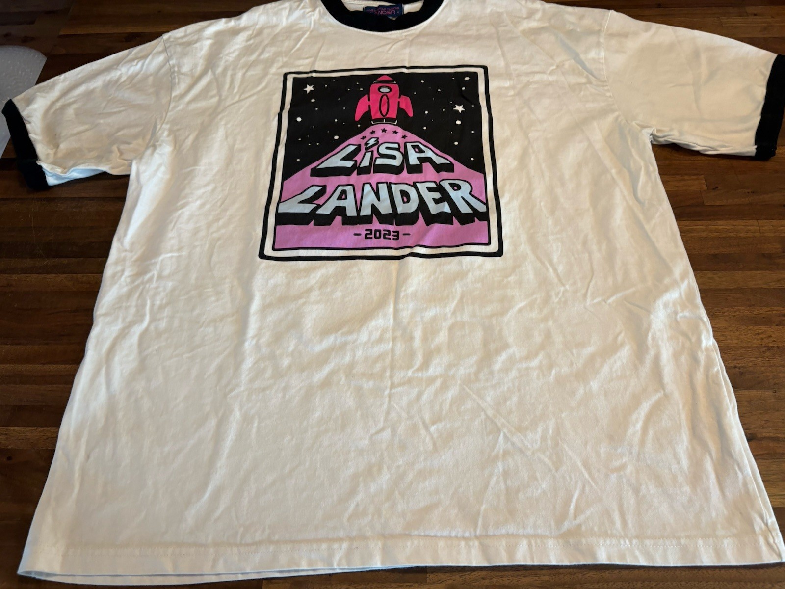 Lisa Lander 2023 Live Is Smiles Always T-Shirt Size Large