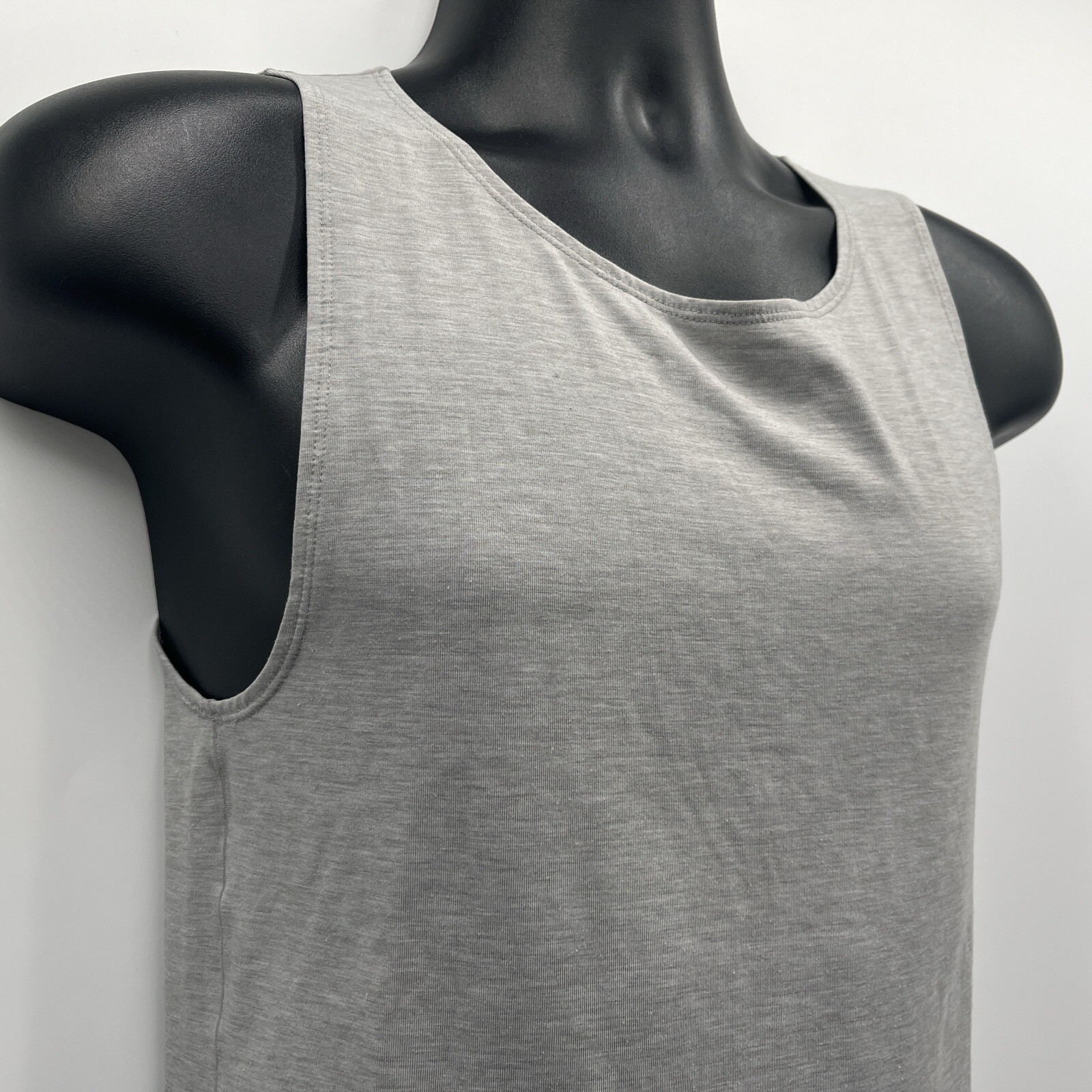 Men’s Casual Solid Grey Tank Top Sleeveless Athletic Tee Shirt Size N/A