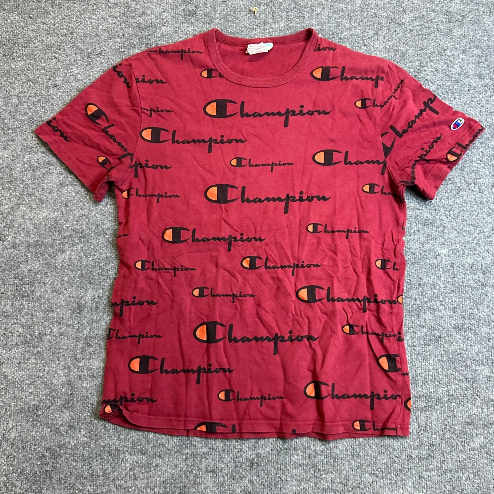 Champion T-Shirt Mens Size Medium Maroon All Over Logo Print Short Sleeve Cotton