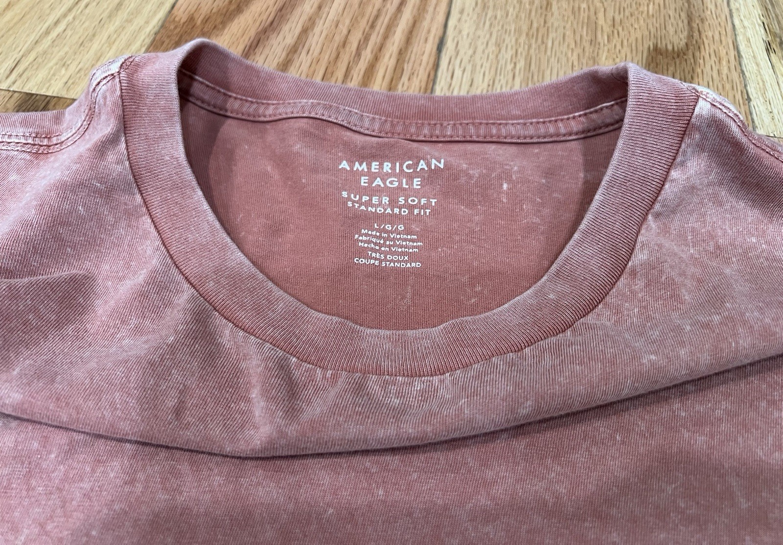 American Eagle Outfit Tee Pink Men’s Size Large
