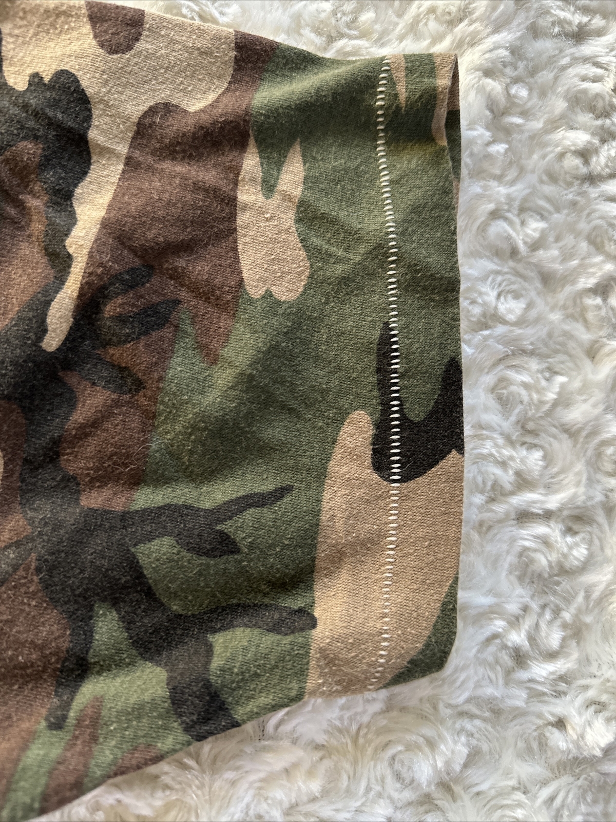 Vintage Woodland L 42-44 Camo 50/50 T-Shirt 1980s Single-Stitch Pocket Tee USA