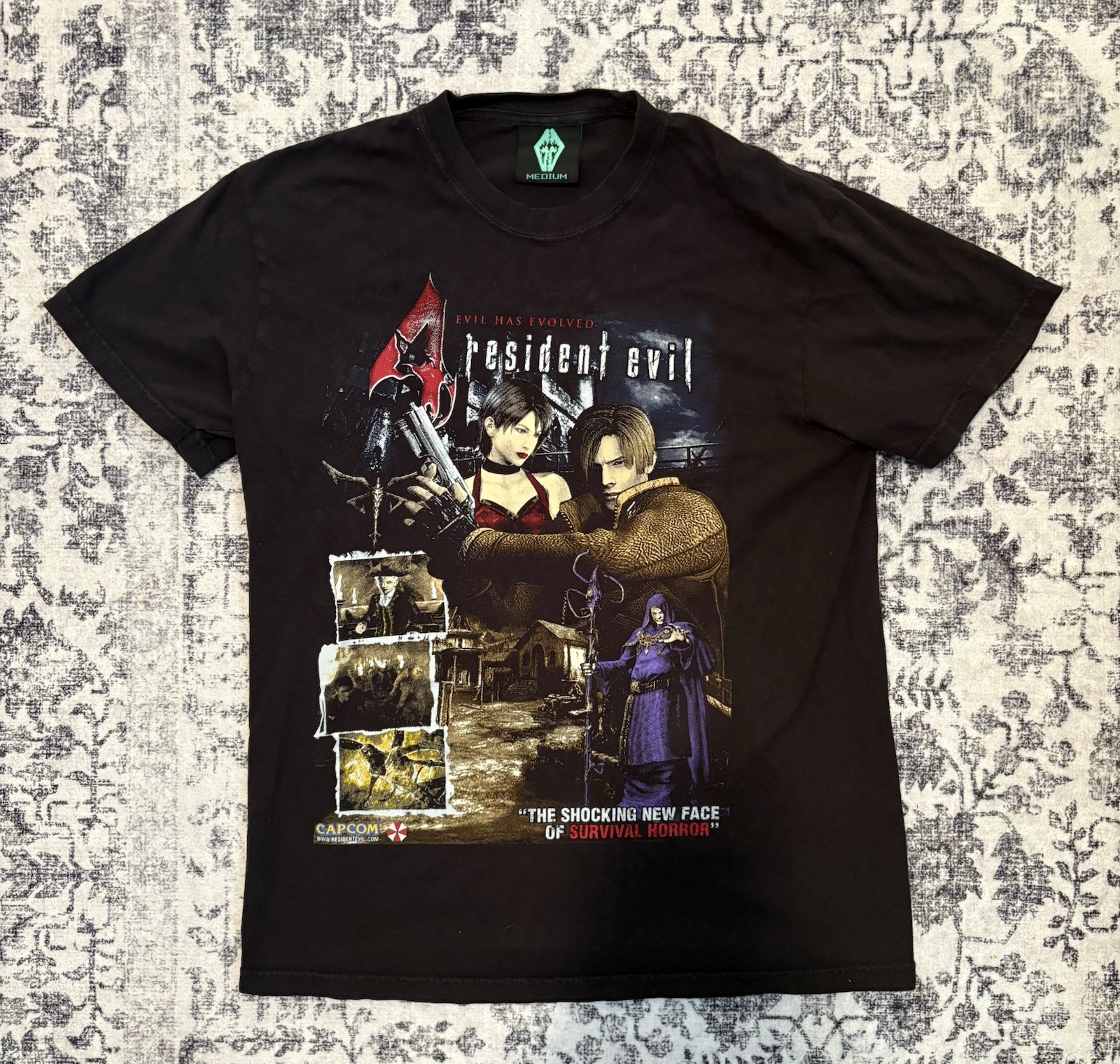 Graveyard Goods Resident Evil 4 Medium Shirt Black Capcom Umbrella Zombie Horror