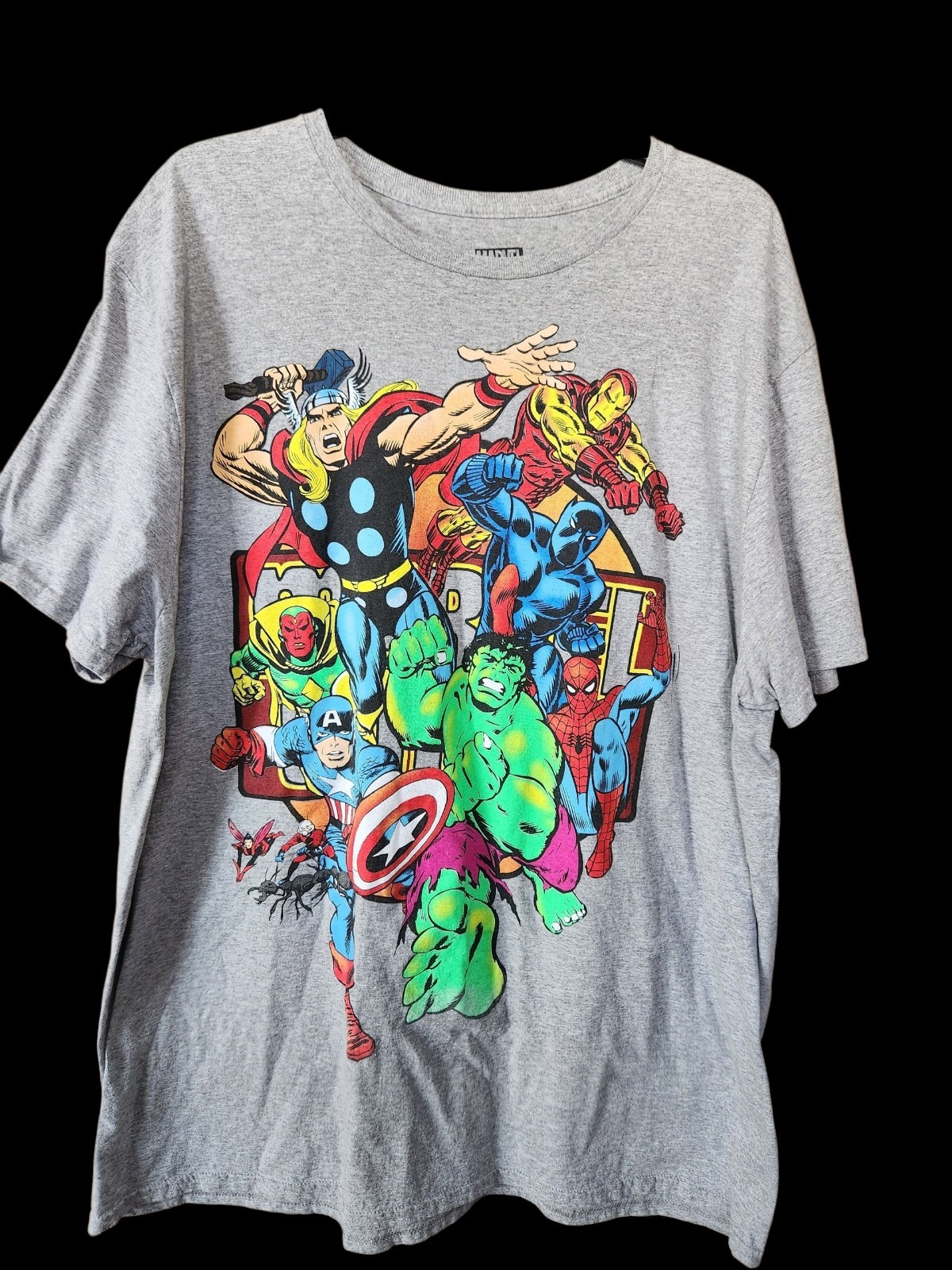 MARVEL AVENGERS SUPER HEROES MEN TSHIRT 2XLG 90% Cotton 10% Polyester Mint Condi