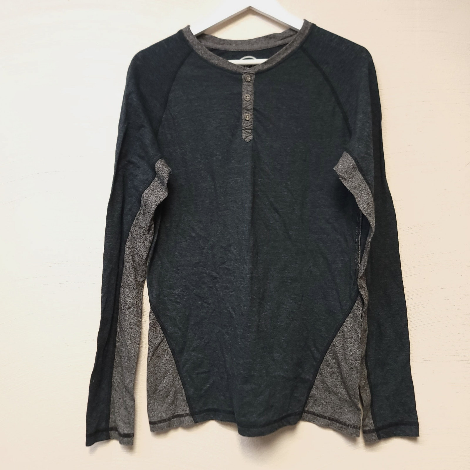 Bke Mens Henley T-Shirt Size Large L Long Sleeve Soft Stretchy Teal Gray
