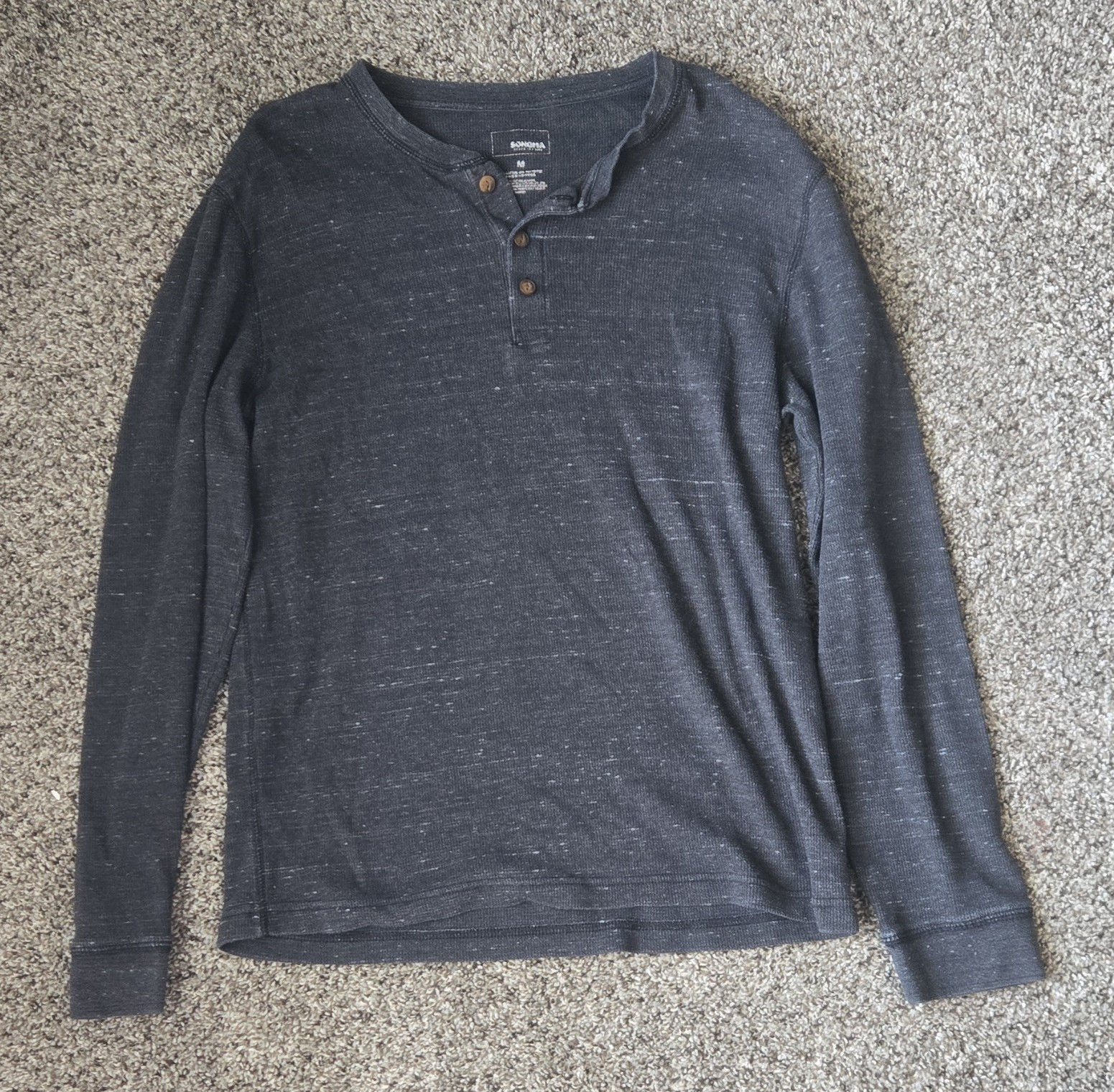 Banana Republic Men’s M Gray Solid Knit Long Sleeve Henley T-Shirt, Buttons