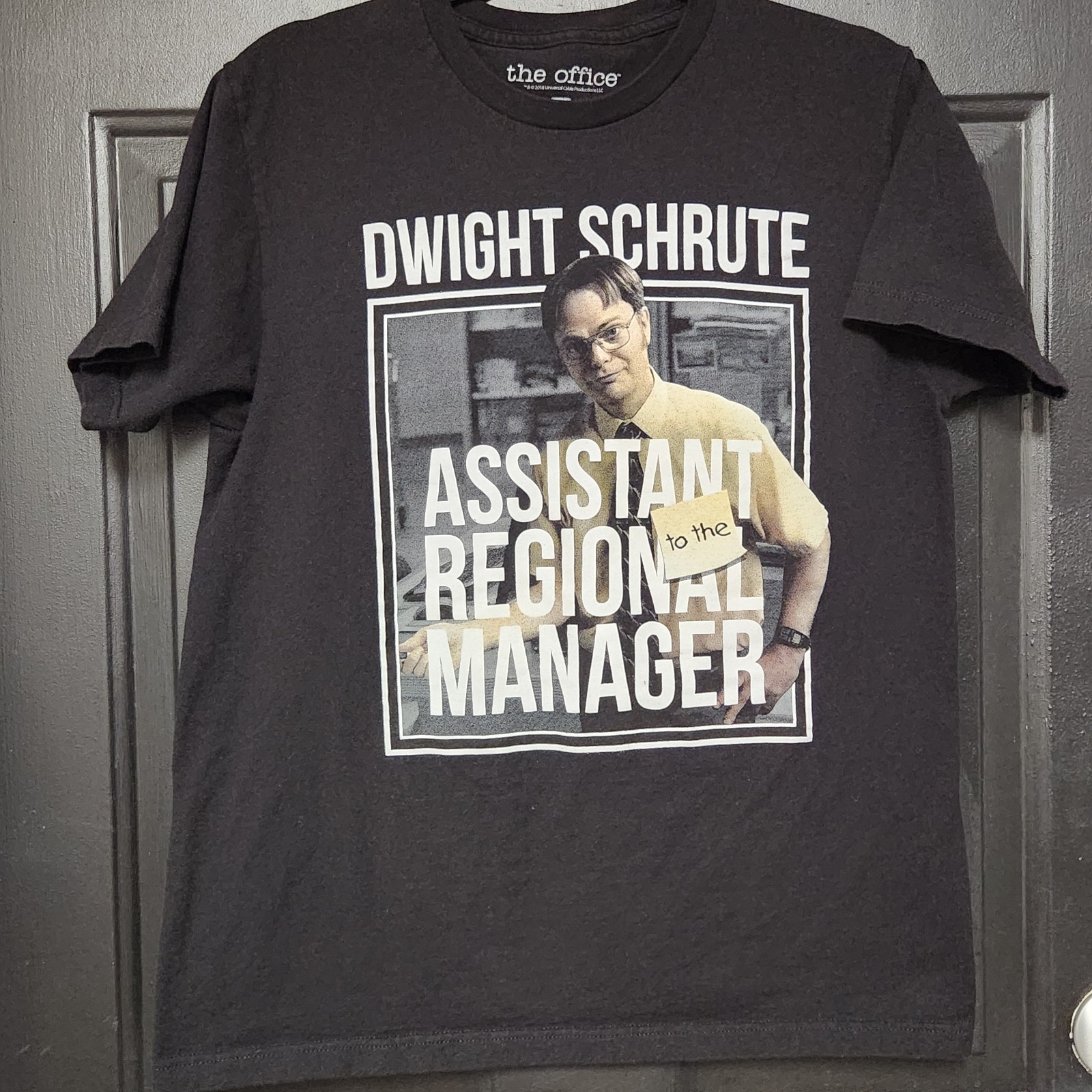 Dwight Schrute T-Shirt The Office Assistant Regional Manager Men’s Medium Tee