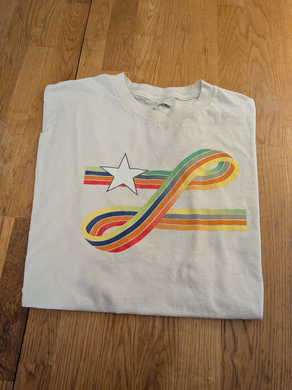 LRG Men’s 2XL White Heavy Cotton G500 Rainbow Star Graphic Crew Neck Tee