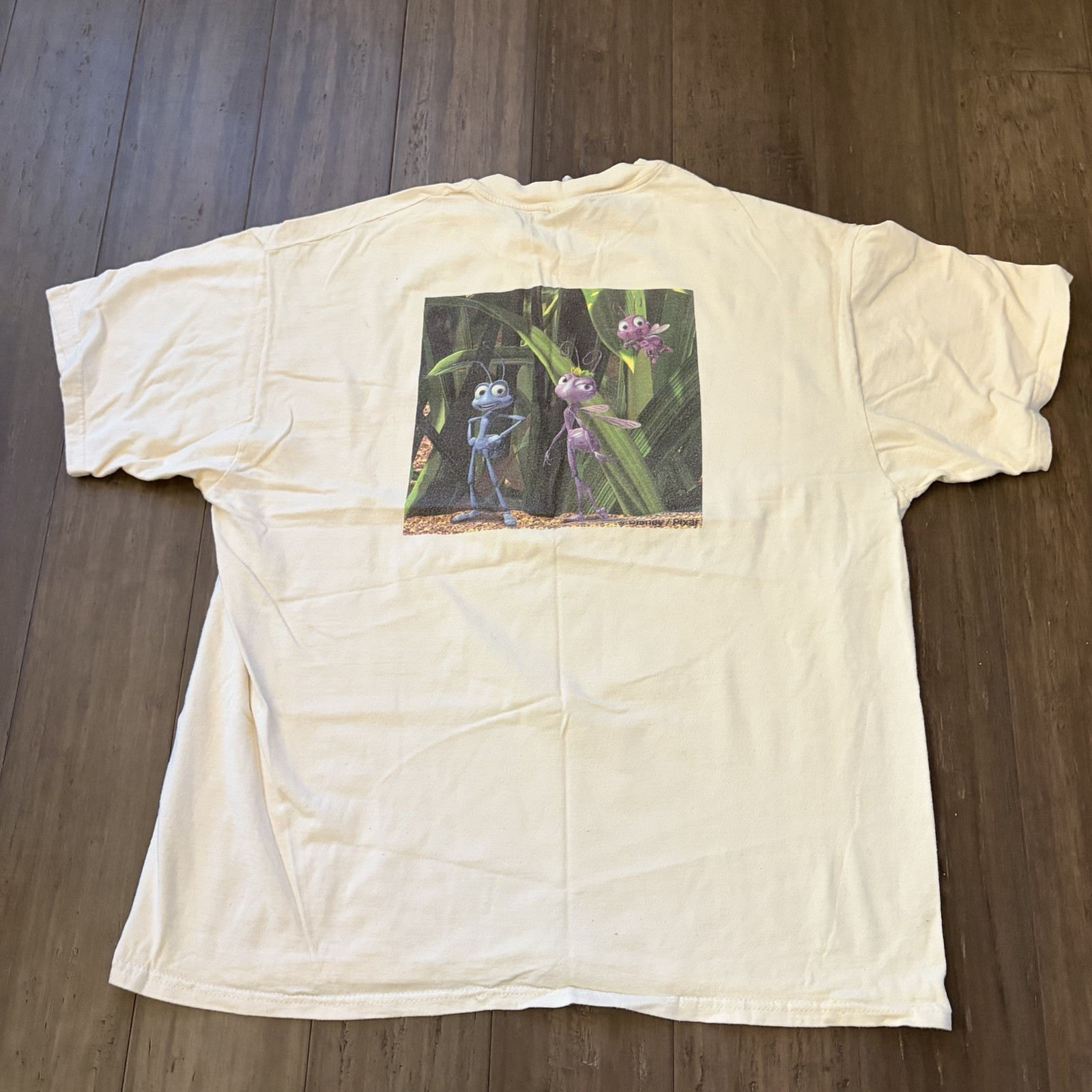 Vintage 1990s Bugs Life Tshirt Movie Promo 22” X 28” XL