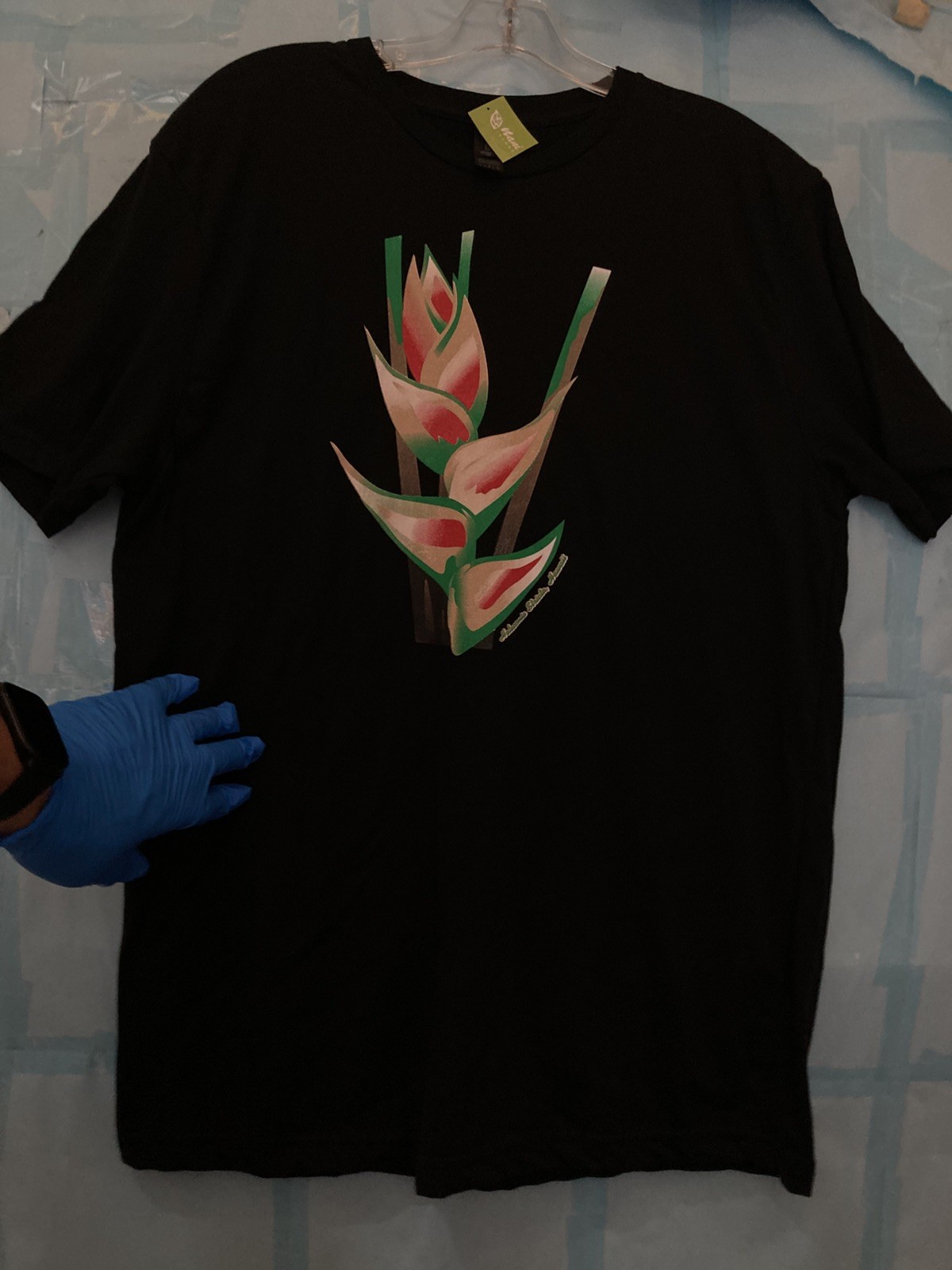 [New] HELICONIA STRICTA FLOWER Unisex T-SHIRT; LARGE; New with Tag