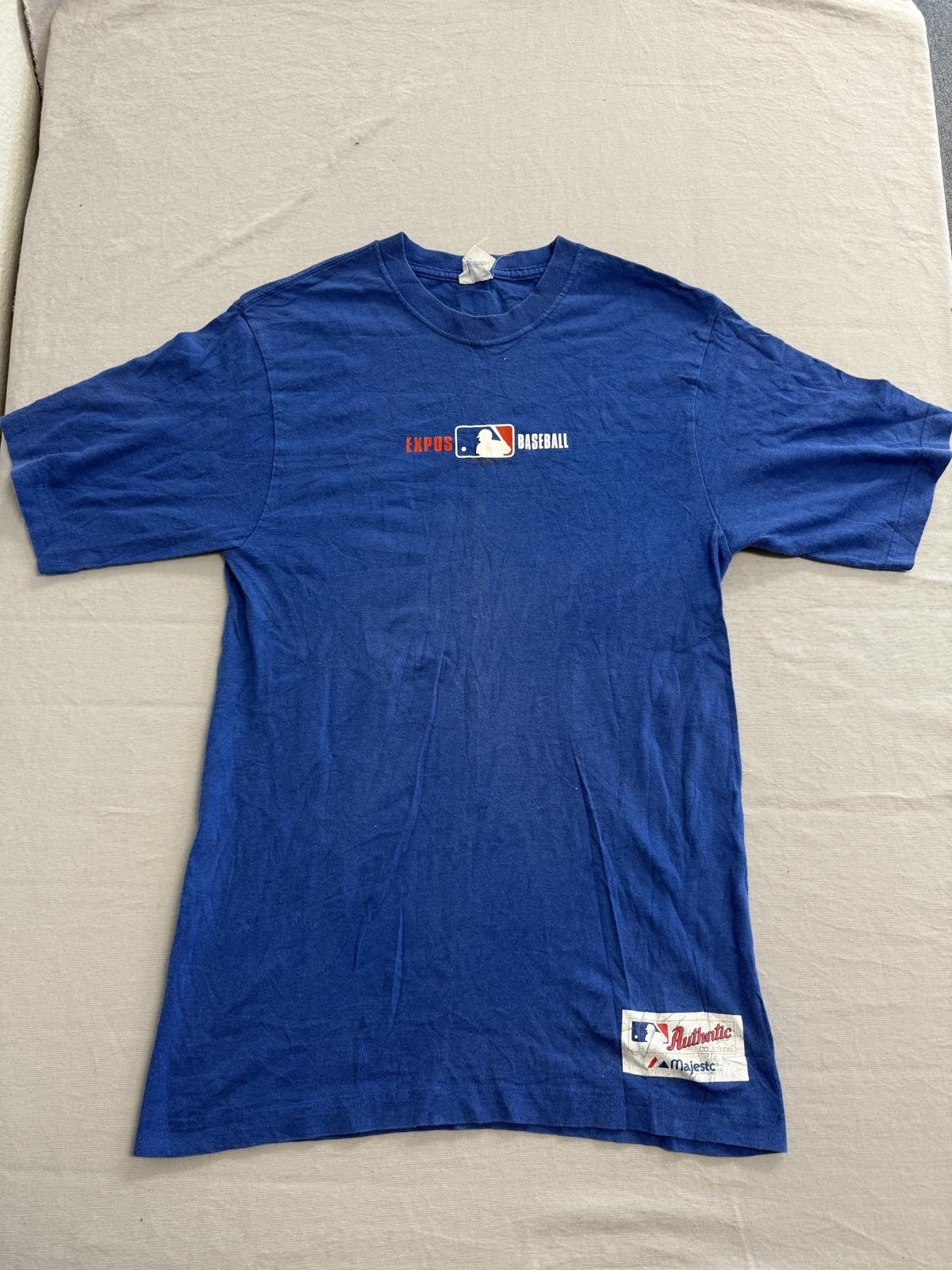 Vintage Montreal Expos T-shirt Majestic Baseball MLB Logo