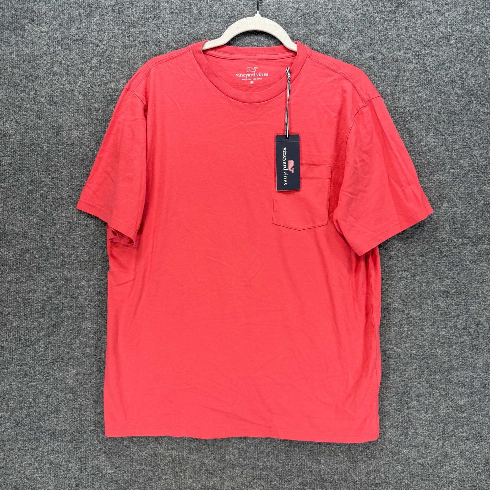 Vineyard Vines Pocket Tee Mens Medium Tshirt Red Solid Cotton Classic Preppy NEW