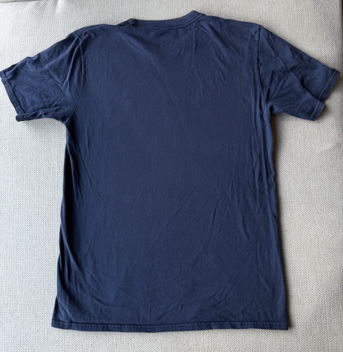 YETI Navy Graphic Logo Crew Neck Short Sleeve Cotton Jersey Men’s T-Shirt M