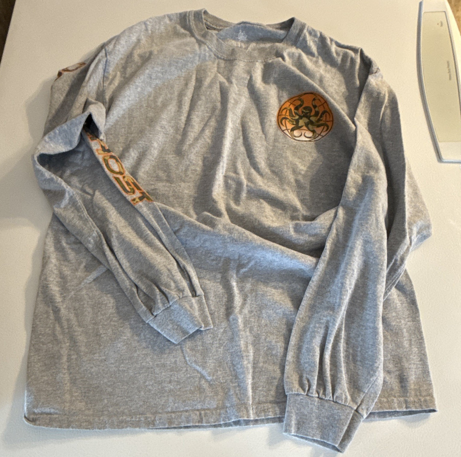 Gildan Ultra Cotton Men’s Gray Grateful Dead Skull Graphic Crew Neck LS XL