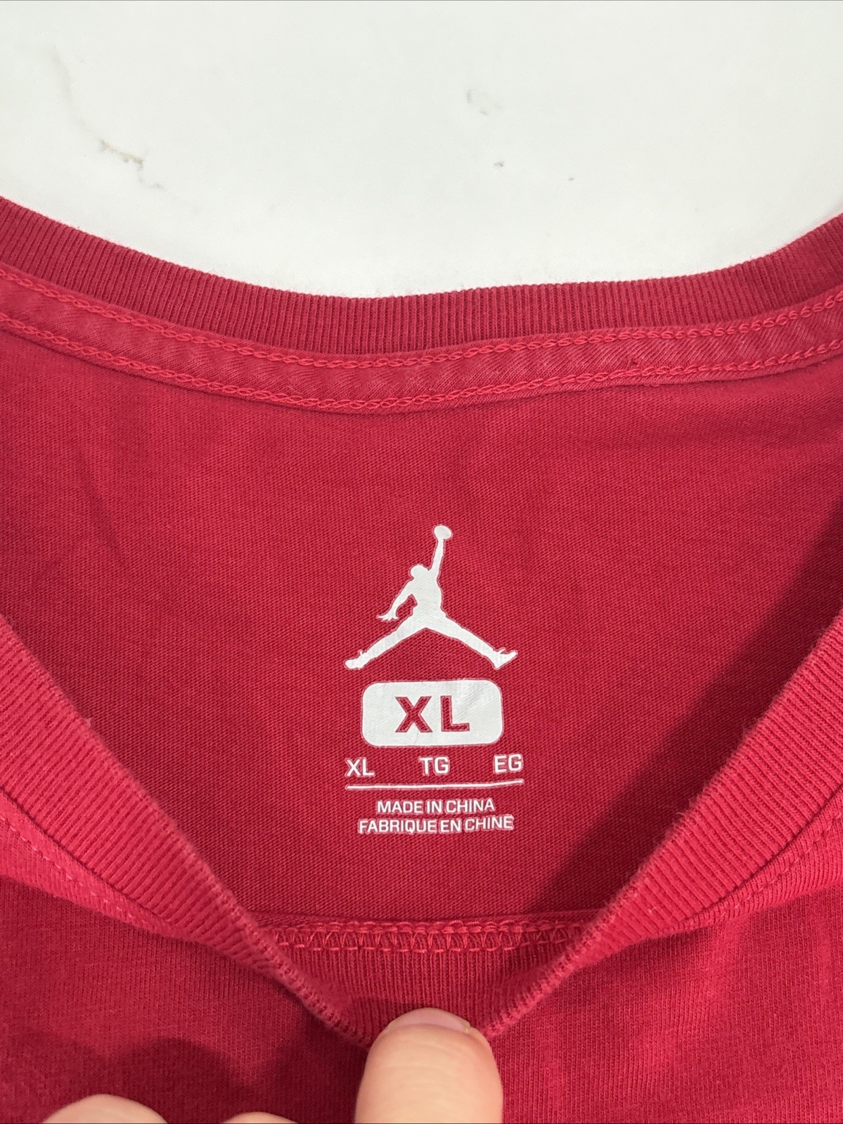 Air Jordan Mens 12 T-Shirt Fadeaway Shirt Red Black Gradient Extra Large XL