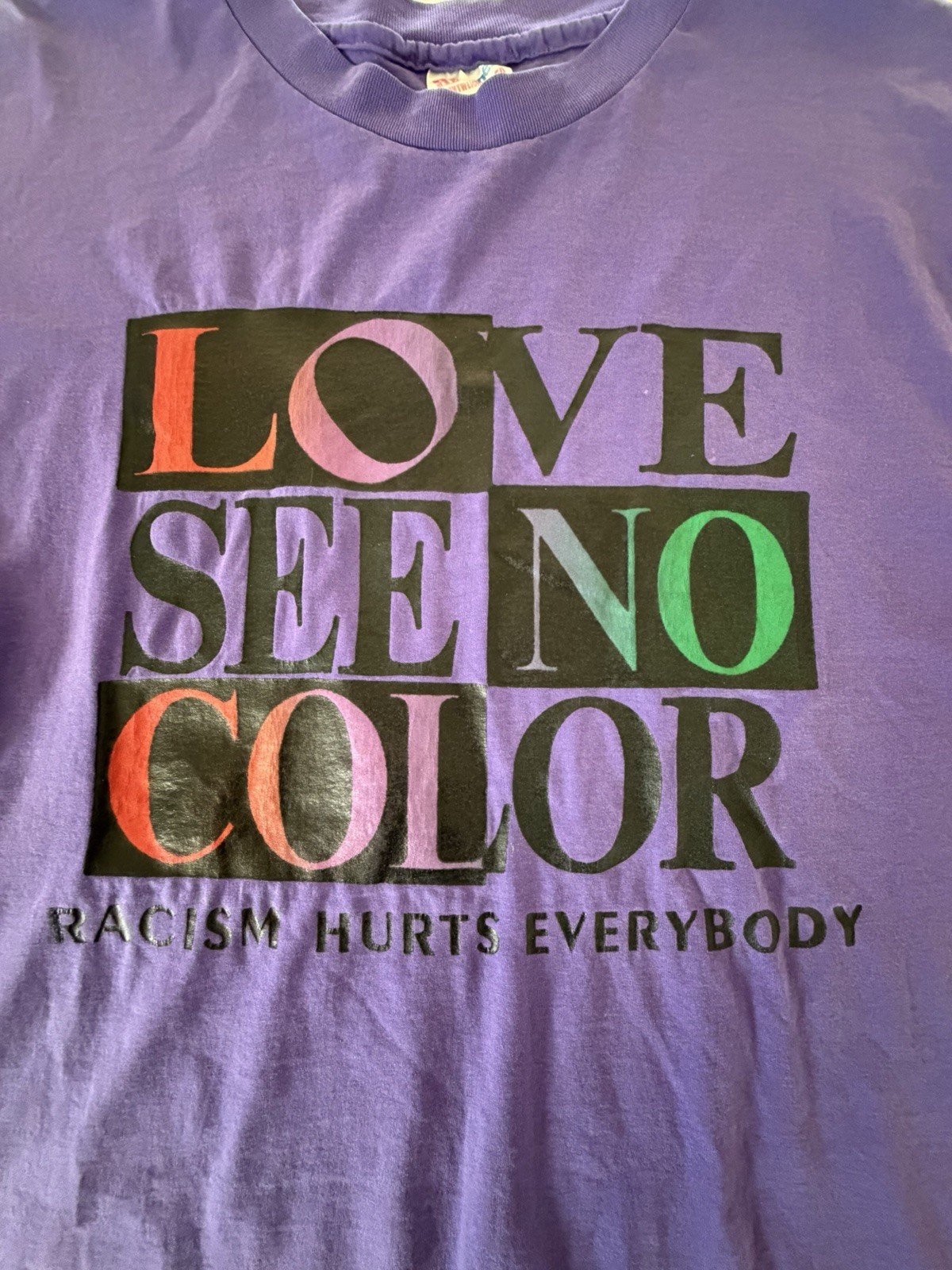 Cross Colours Love See No Color – Racism hurts everyone 90s Vintage shirt Sz XL