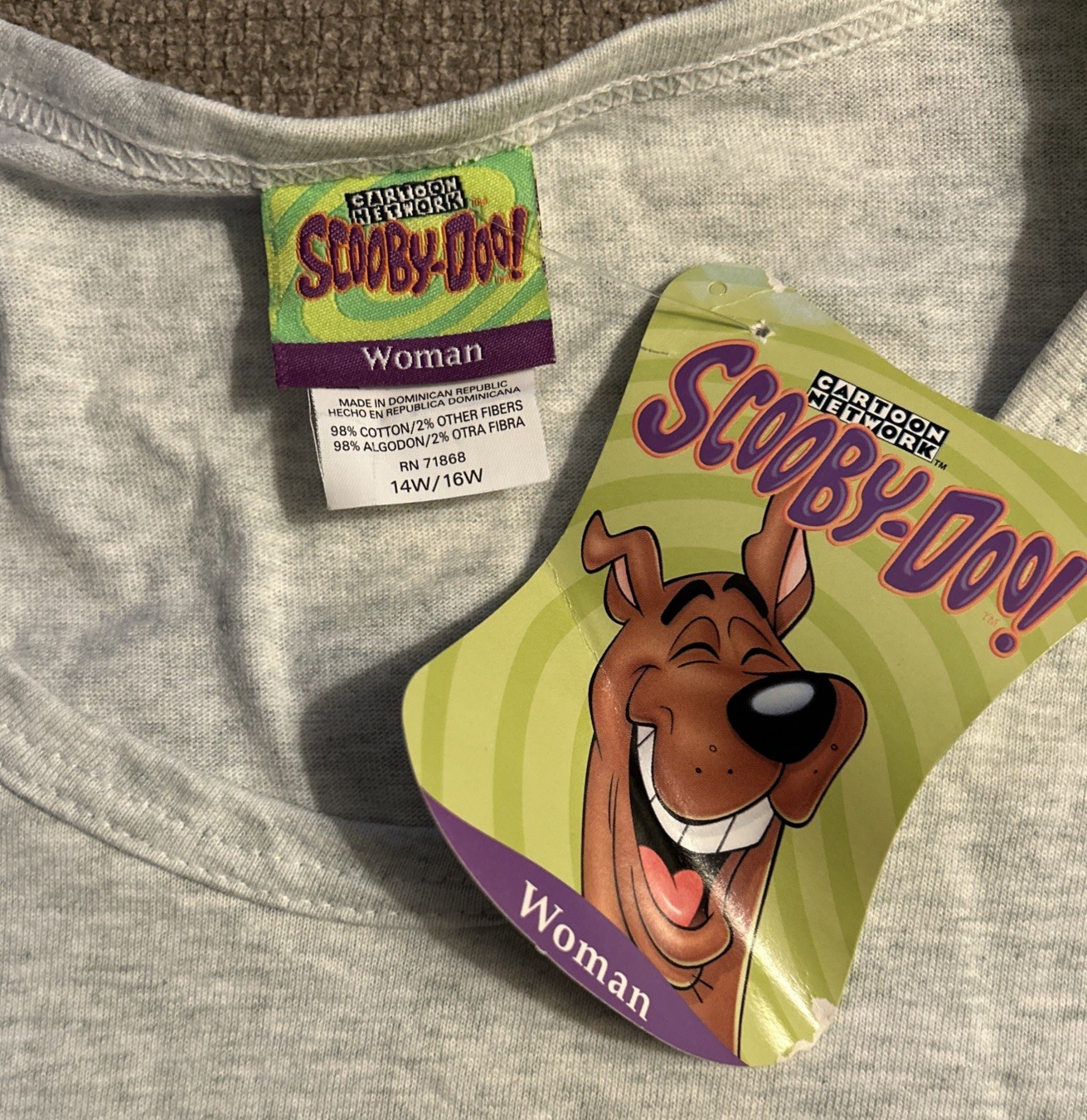 VTG 90’s Woman’s 14/16W Cartoon Network Scooby Doo Groovy Flowers T Shirt NWT