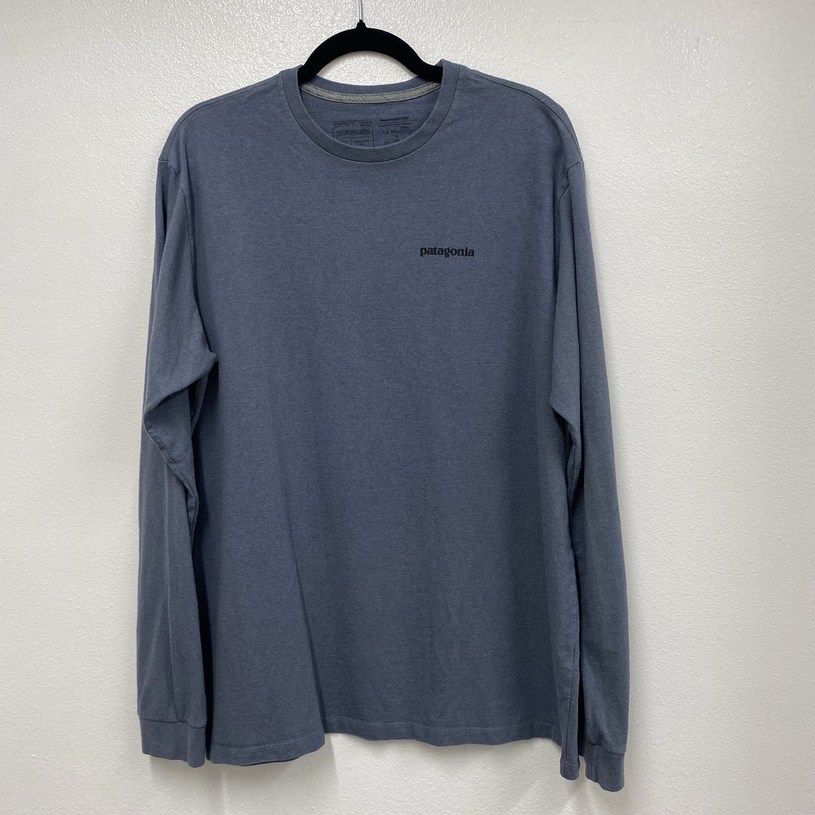 Patagonia Responsibili-Tee Blue Logo Graphic Jersey Crew L/S Tee Men XL