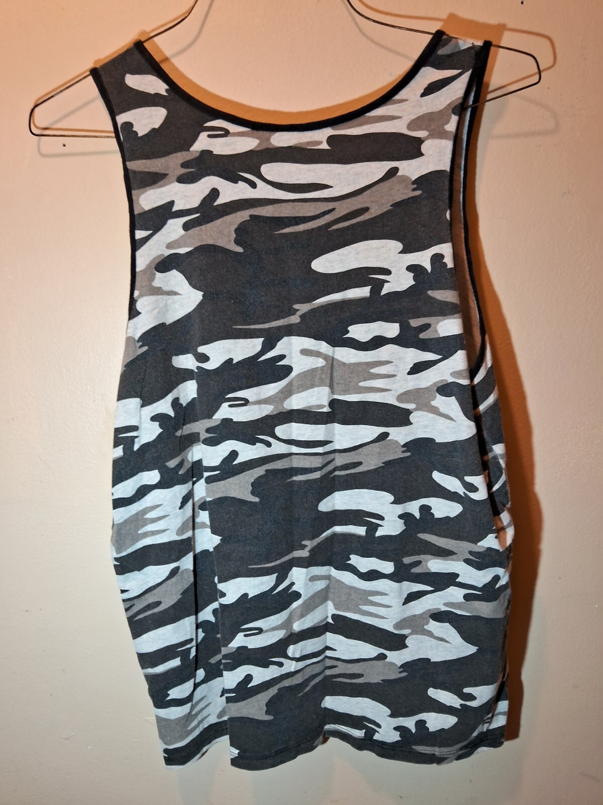 BRANTLEY GILBERT 2014 Bg Nation Camo Tank Top Shirt Size MEDIUM