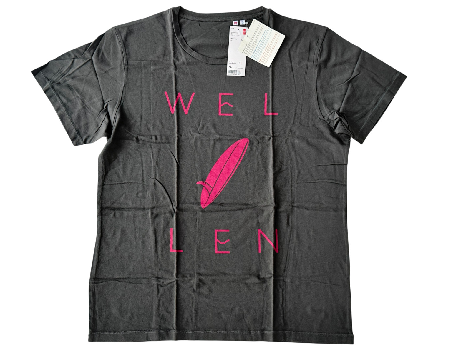 Wellen surf x UNIQLO NWT T-Shirt Size XL Dark Gray Japan