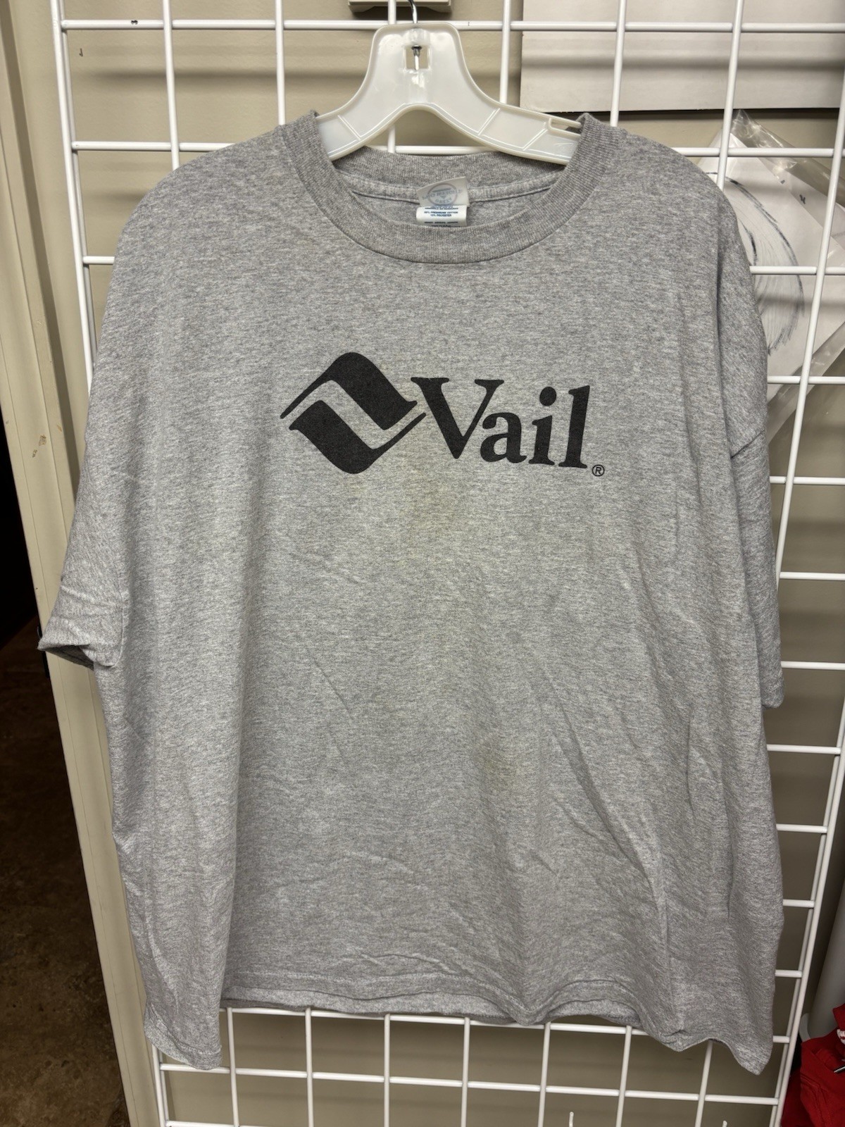 Vail Colorado Men’s Short Sleeve T-Shirt Size XXL. 90/10 Cotton/poly. Delta. EUC