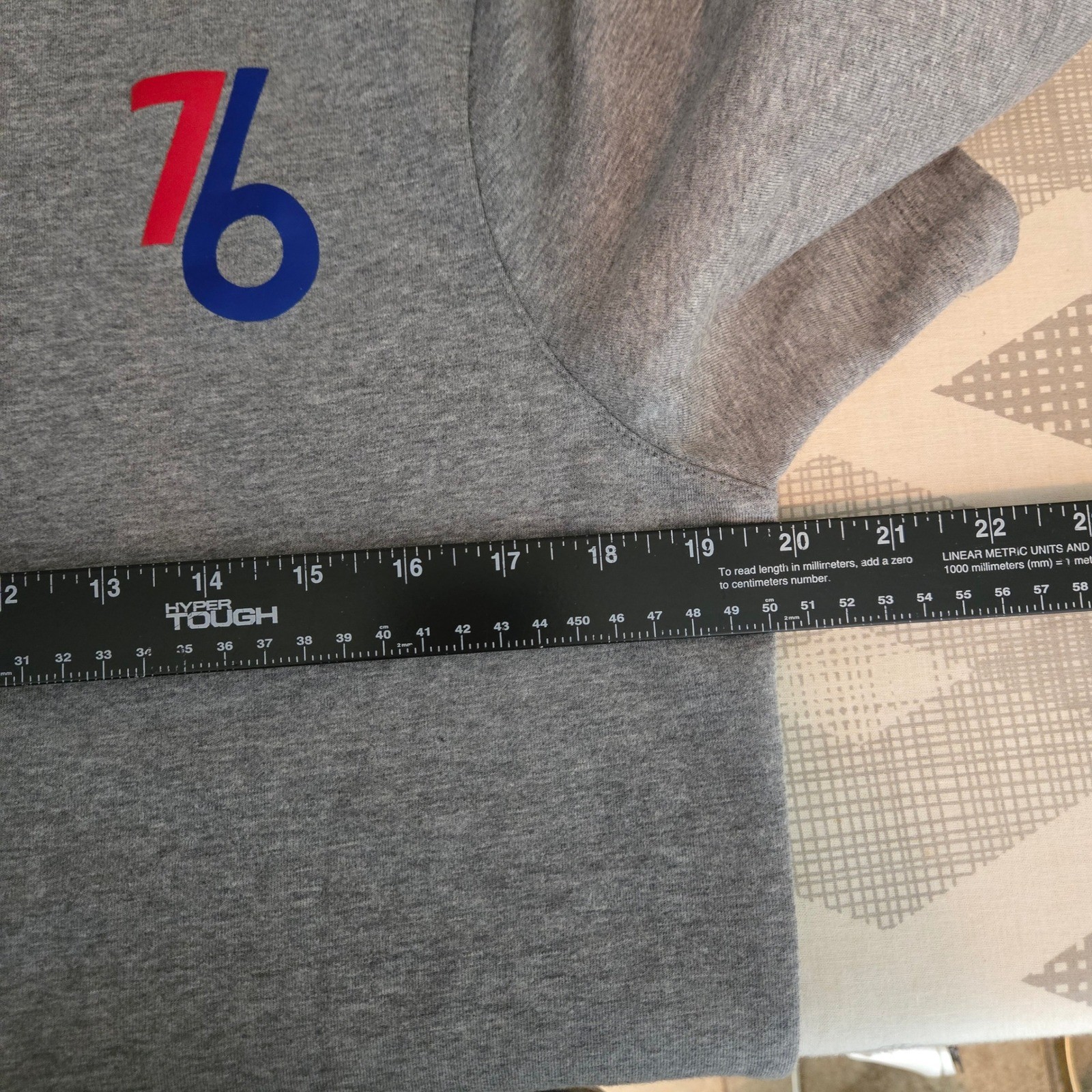 Nike Philadelphia 76ers Tshirt M Gray City Edition Heavyweight DNA Essential