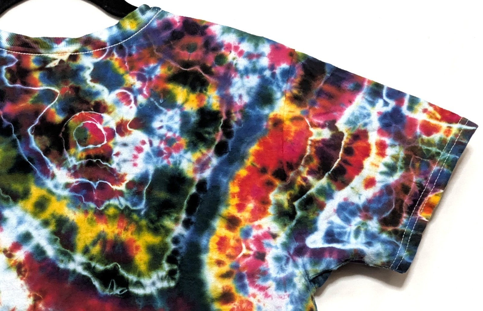 Handmade Tie Dye Rainbow Multicolor Geode Pattern Small Shirt 17″ W X 24.5″ L