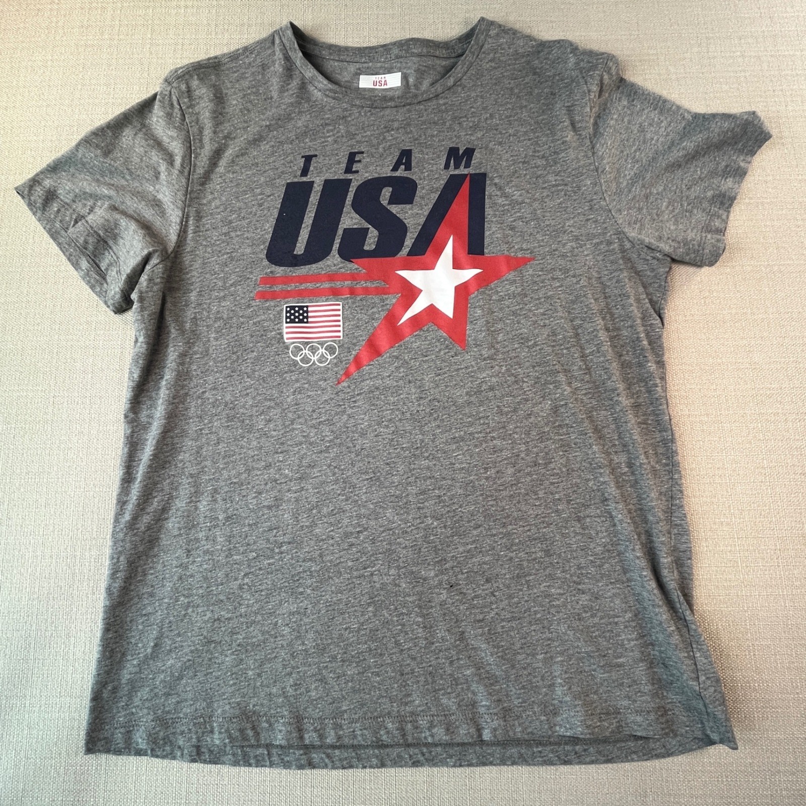 Outerstuff Team USA Olympic T-Shirt Mens Large Gray Graphic Short Sleeve Tee