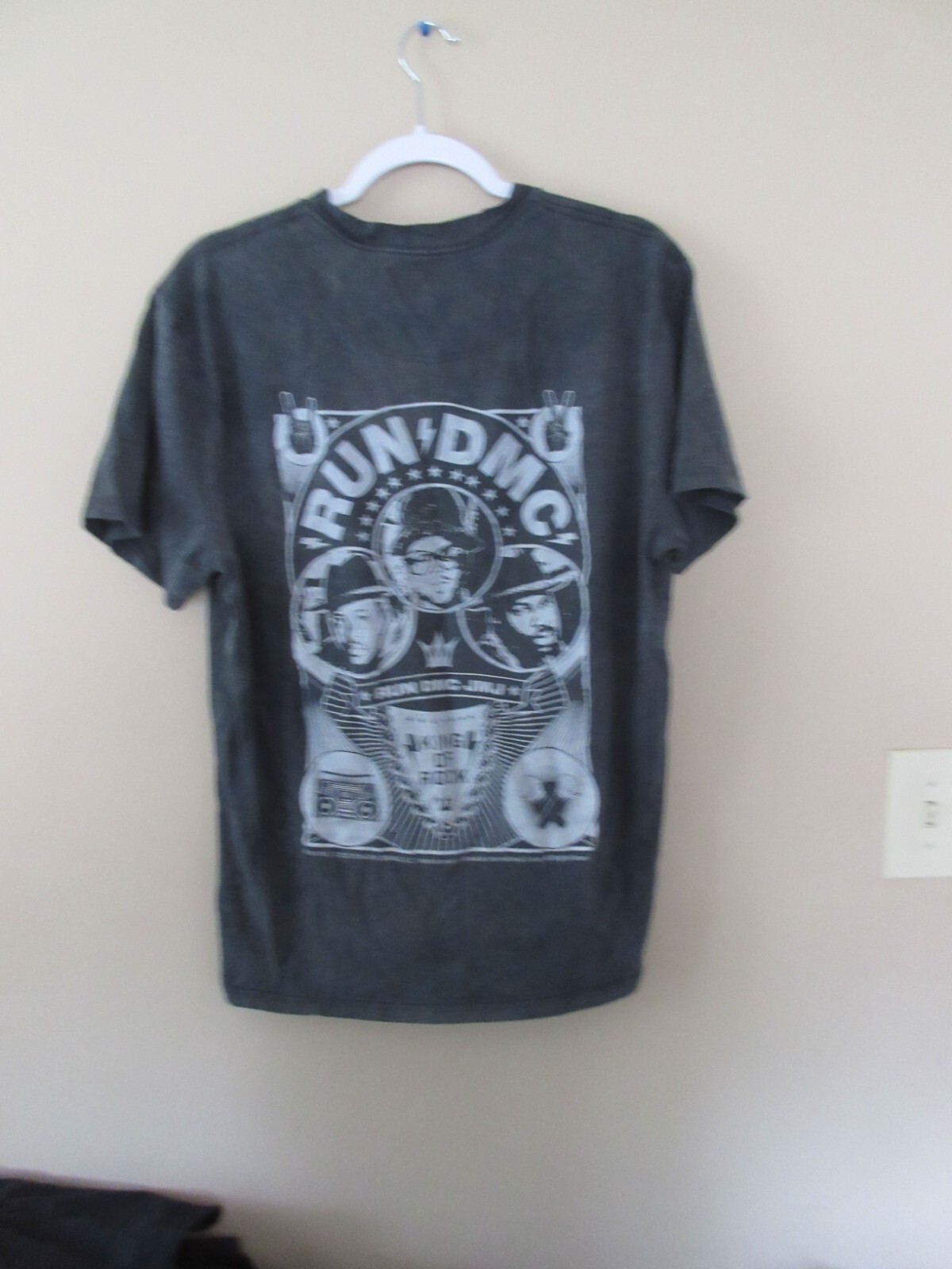 RUN DMC Graphic T-Shirt Mens Lg Gray Relaxed Fit Cotton Front & Back Hollister