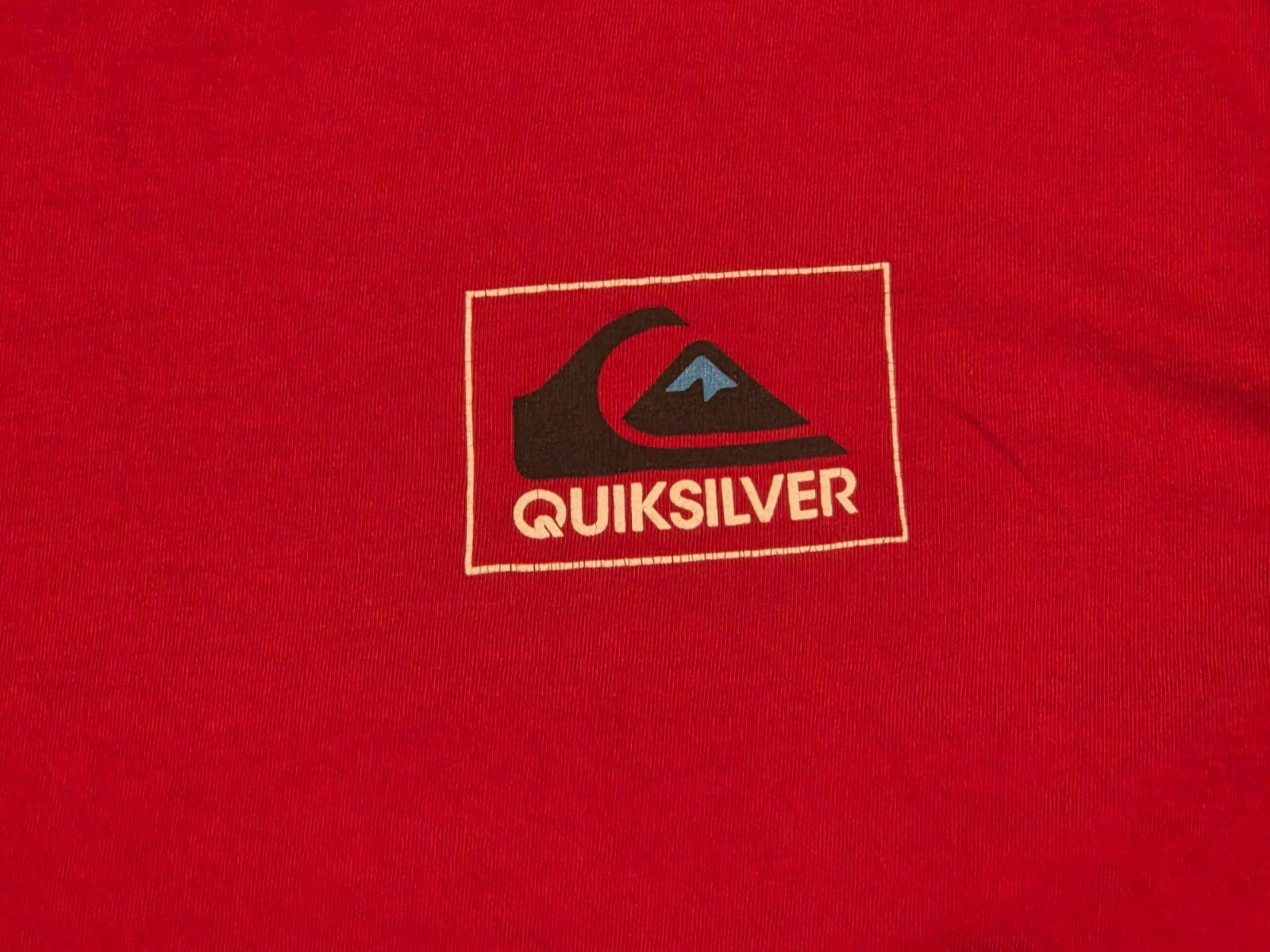 Quiksilver T-Shirt Mens Large L Red Small Chest Logo Graphic Regular Fit Cotton