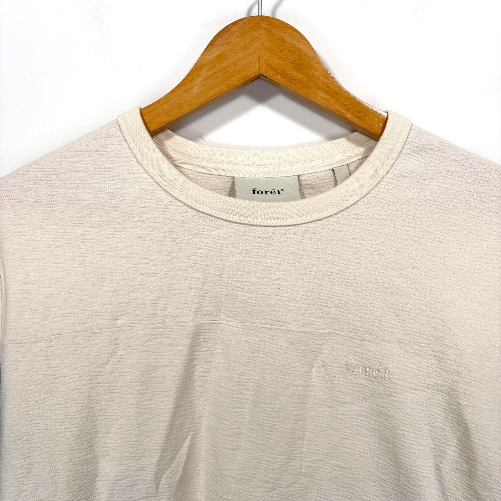 Foret Blaze Long Sleeve Shirt Men Medium Cloud White Blue Stripe Textured Tee