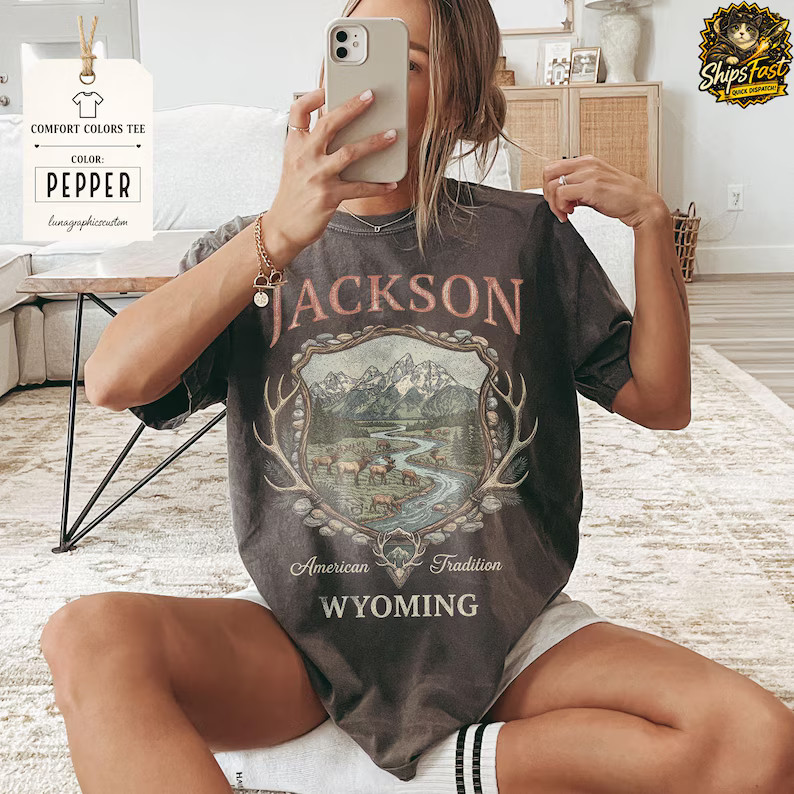 Vintage Western Town Comfort Tee