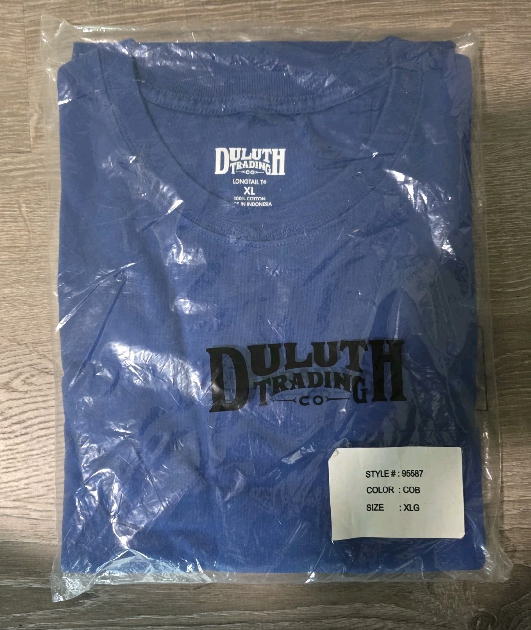 New, original pacakaging, Duluth Trading XL Pocket T-shirt Style 95587 Blue
