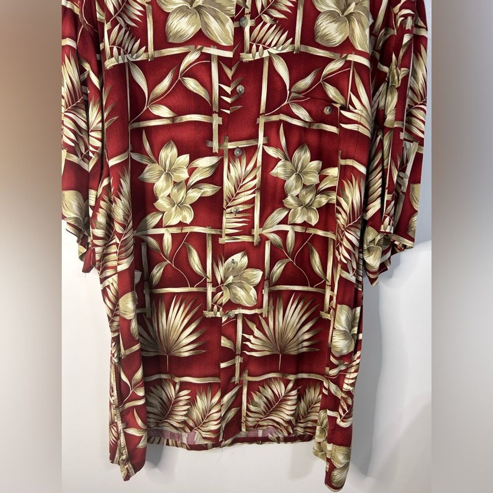Pierre Cardin Casual floral. Red and Cream Button Down Shirt. 100% Rayon .