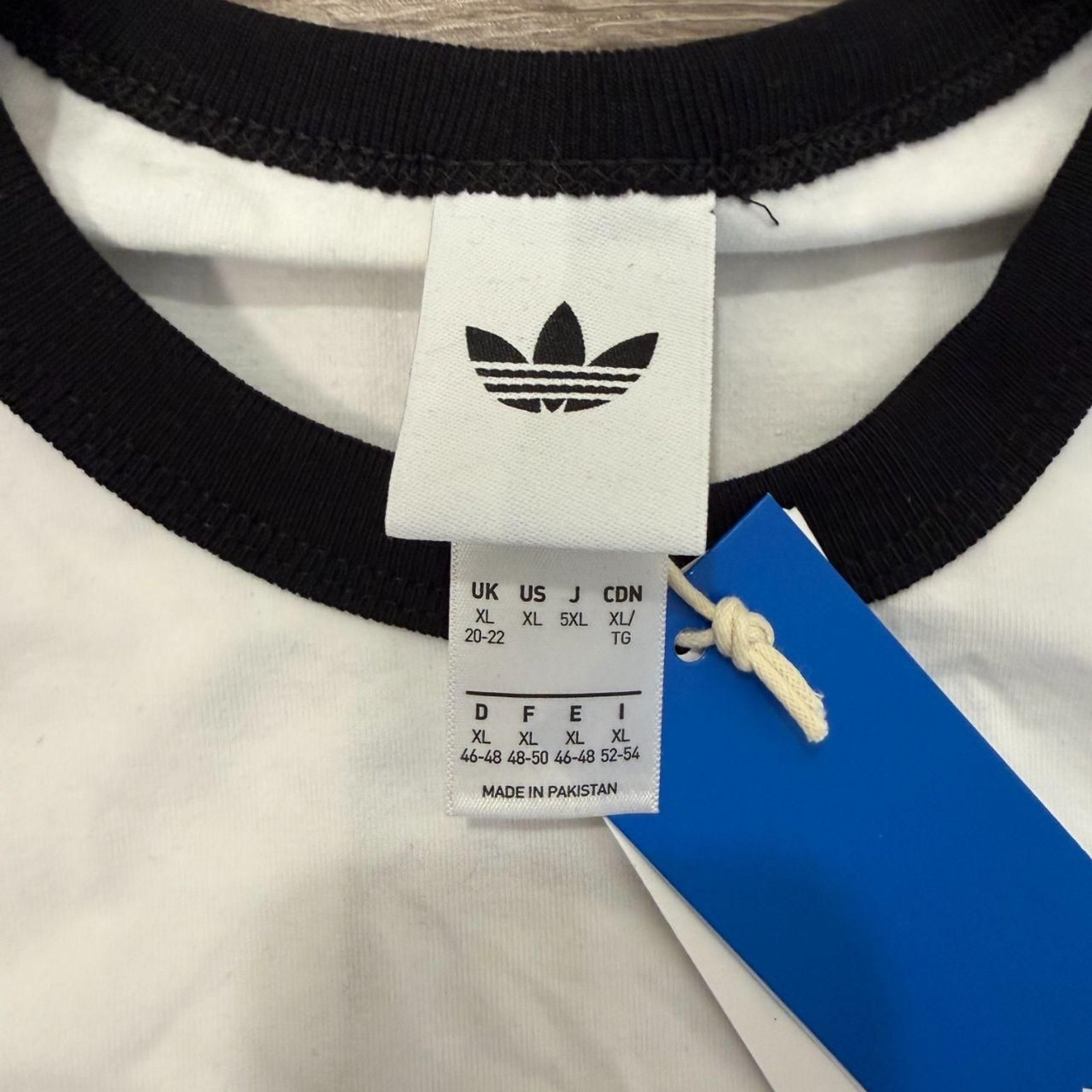 Adidas-originals Men’s White T-shirt