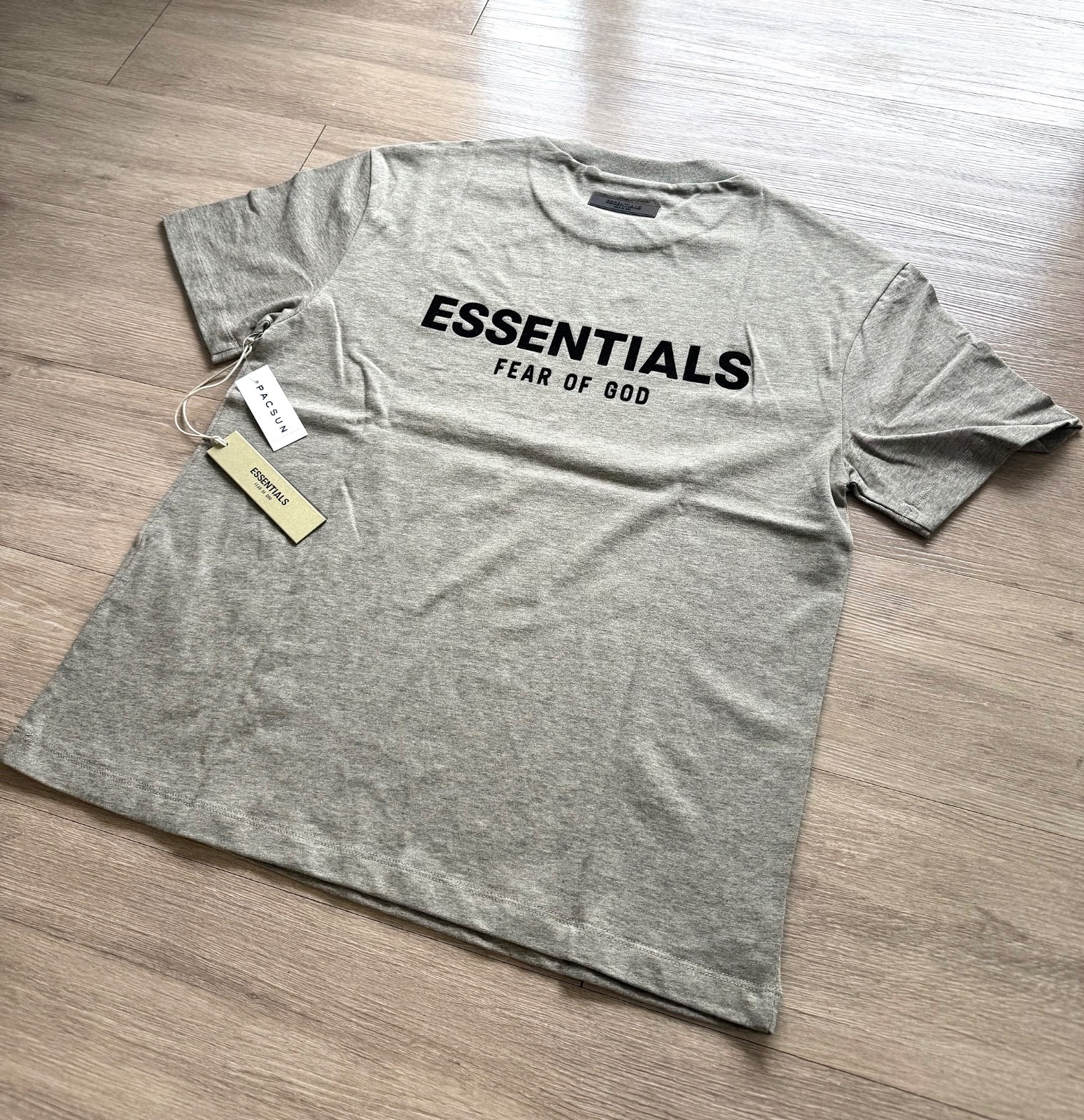 Essentials Fear of God S22 3 Colors Shirts (Black/ Light/ Dark Grey) All Size