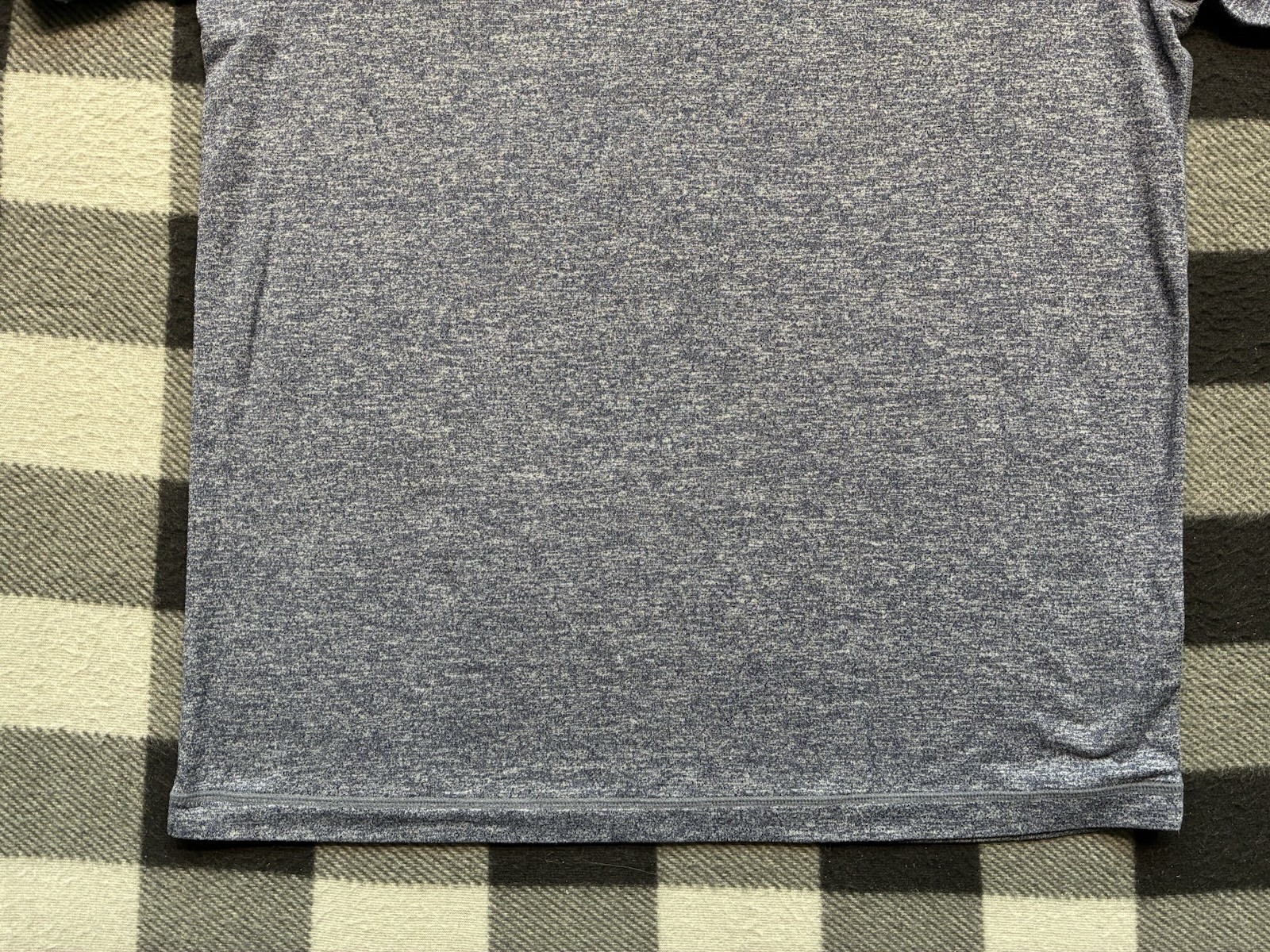 Rhone Reign Performance Shirt Mens Medium Short Sleeve Workout Training Gym