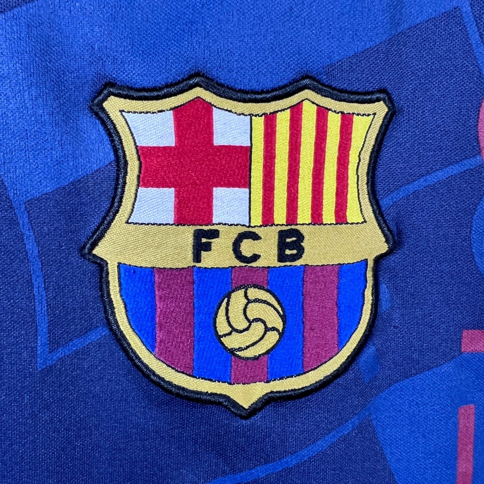 FC Barcelona Official Product Soccer Jersey Navy Blue Red V-Neck Mens Large