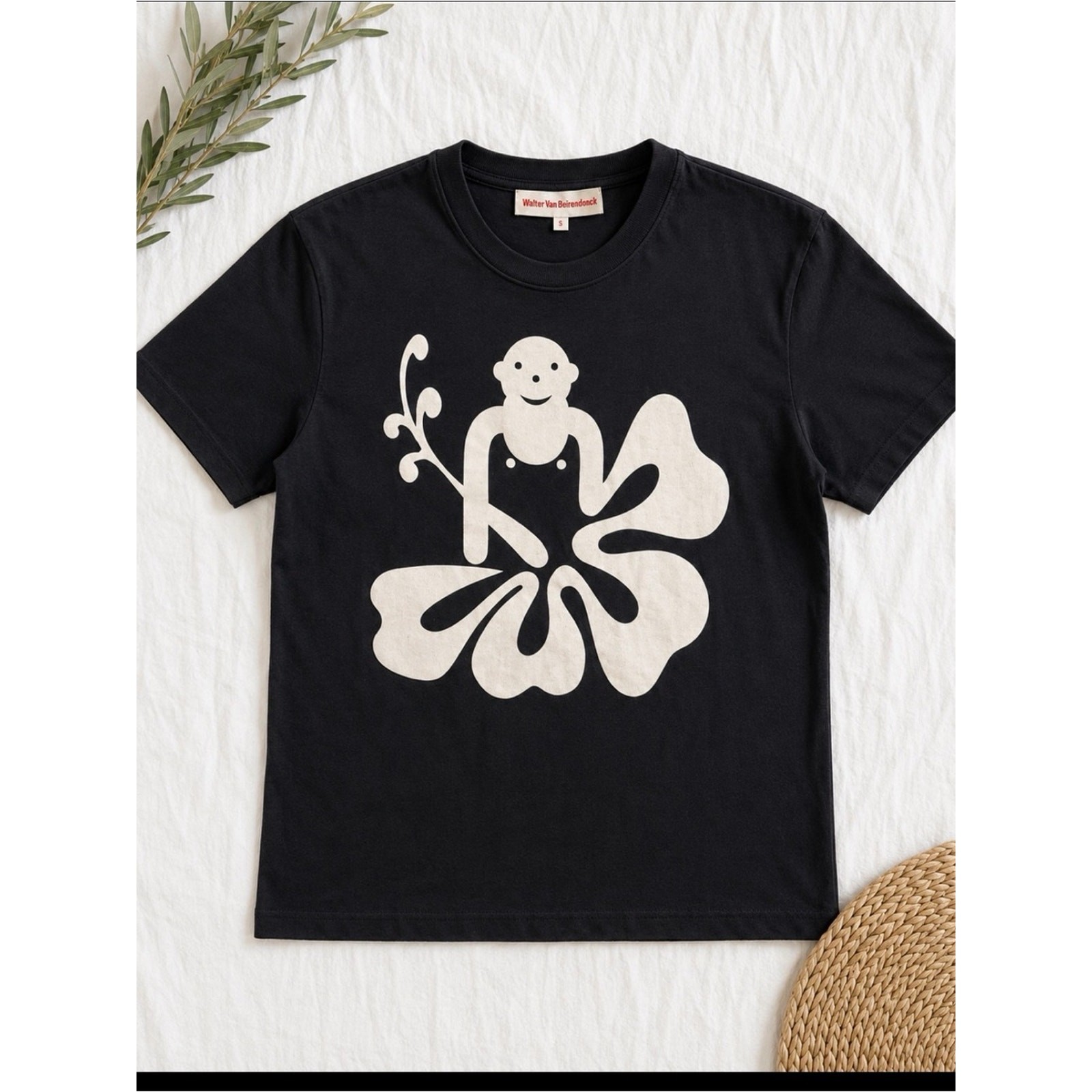 Walter Van Beirendonck Black Short Sleeve Graphic Tee – White Floral Figure