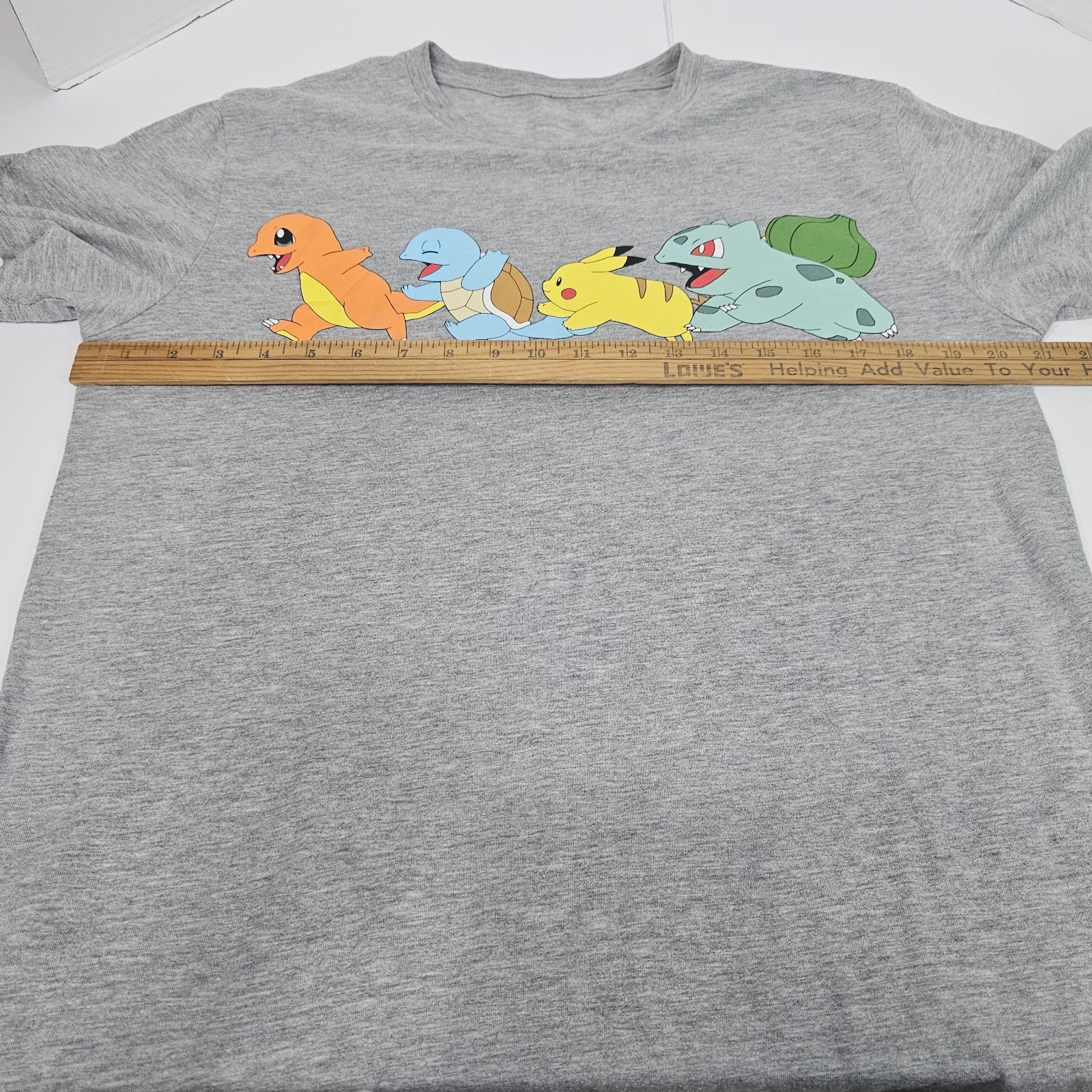 Pokémon T-Shirt Adults L Gray Graphic Pikachu Charmander Print See Measurements