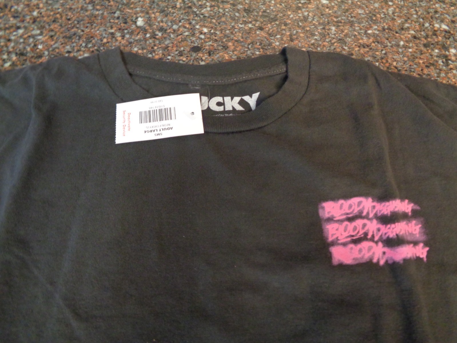 Bloody Disgusting Child’s Play Chucky Large Black T-shirt SS Wanna Play? NWT