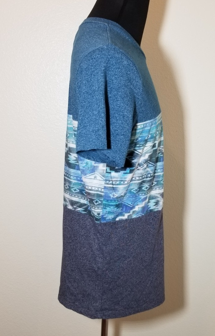 On The Byas Mens Sz M Teal Gray Southwest Graphic Knit Crew Neck Pocket T-Shirt