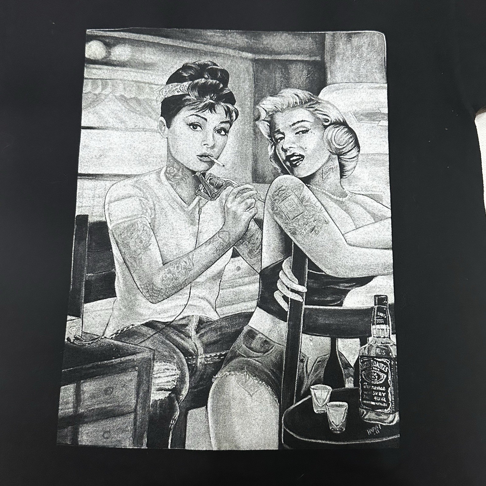 Audrey Hepburn tatting Marilyn Monroe Graphic T-shirt