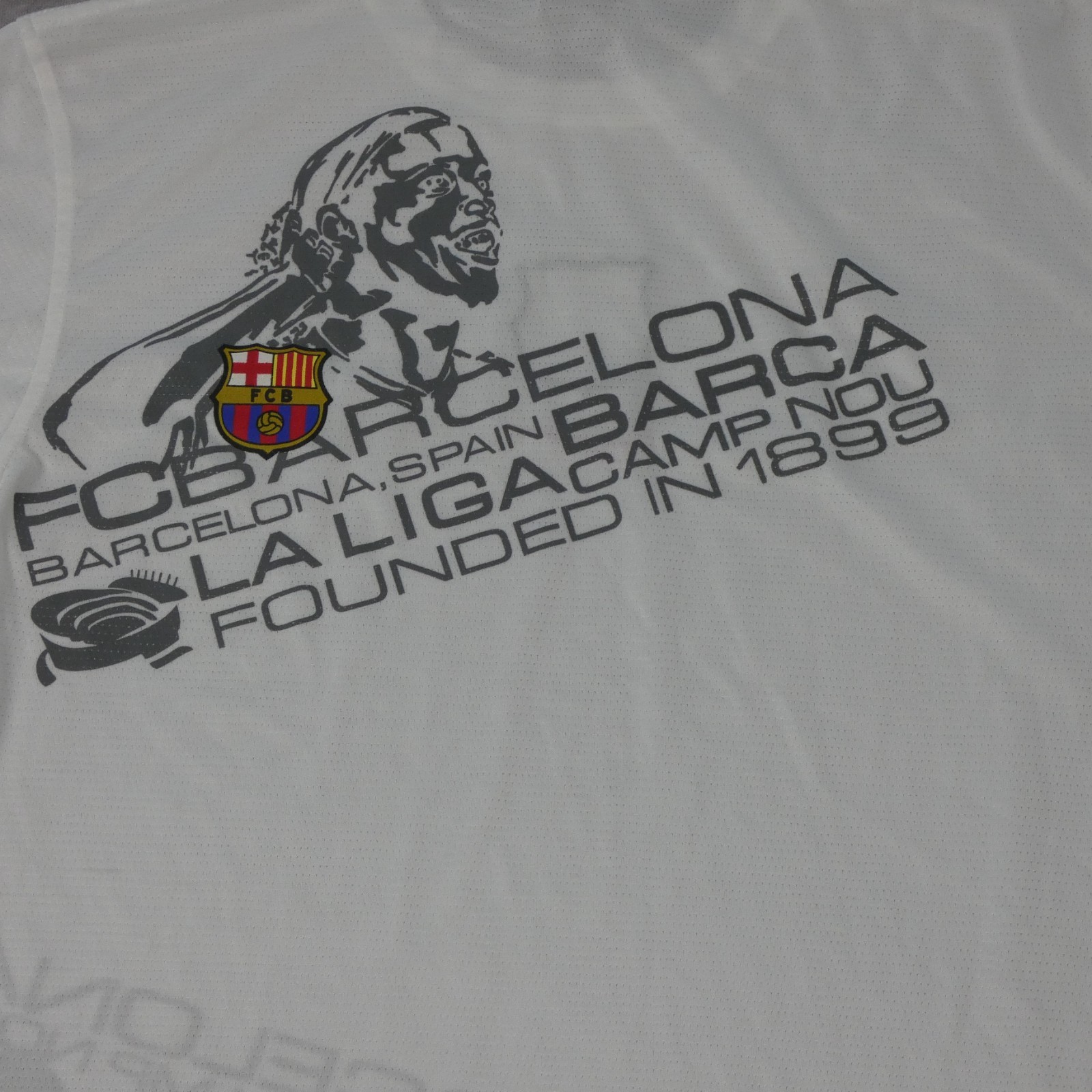 Nike T Shirt Mens L White Football FC Barcelona Soccer World Cup Stretch Jersey