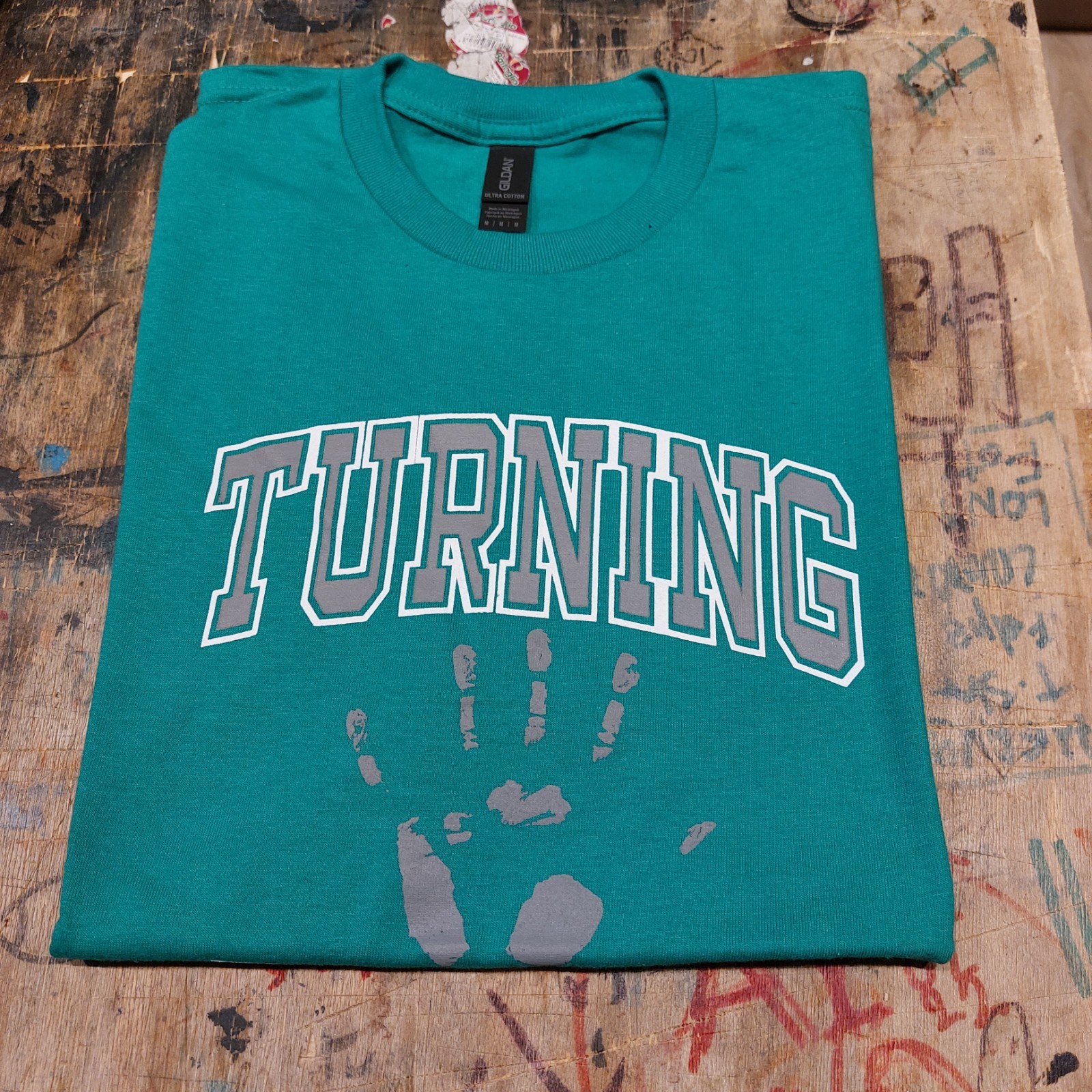 Turning Point “it’s always darkest” shirt size M straight edge Unit Pride Judge