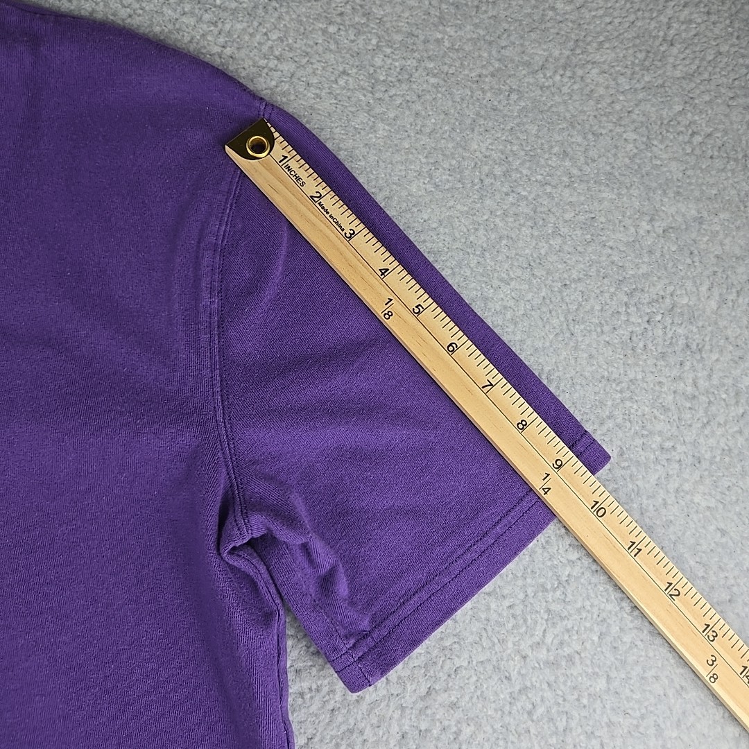 Champion Embroidered Logo T-Shirt Men’s Size Medium Purple Classic Sportswear